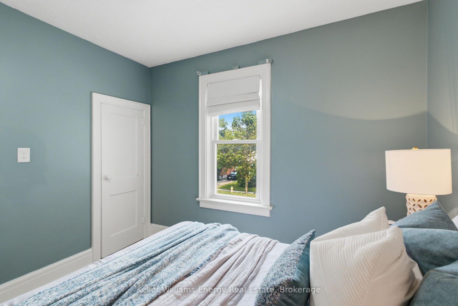 Photo 18 of 100 Burk Street, Oshawa, Vanier — HOMEH