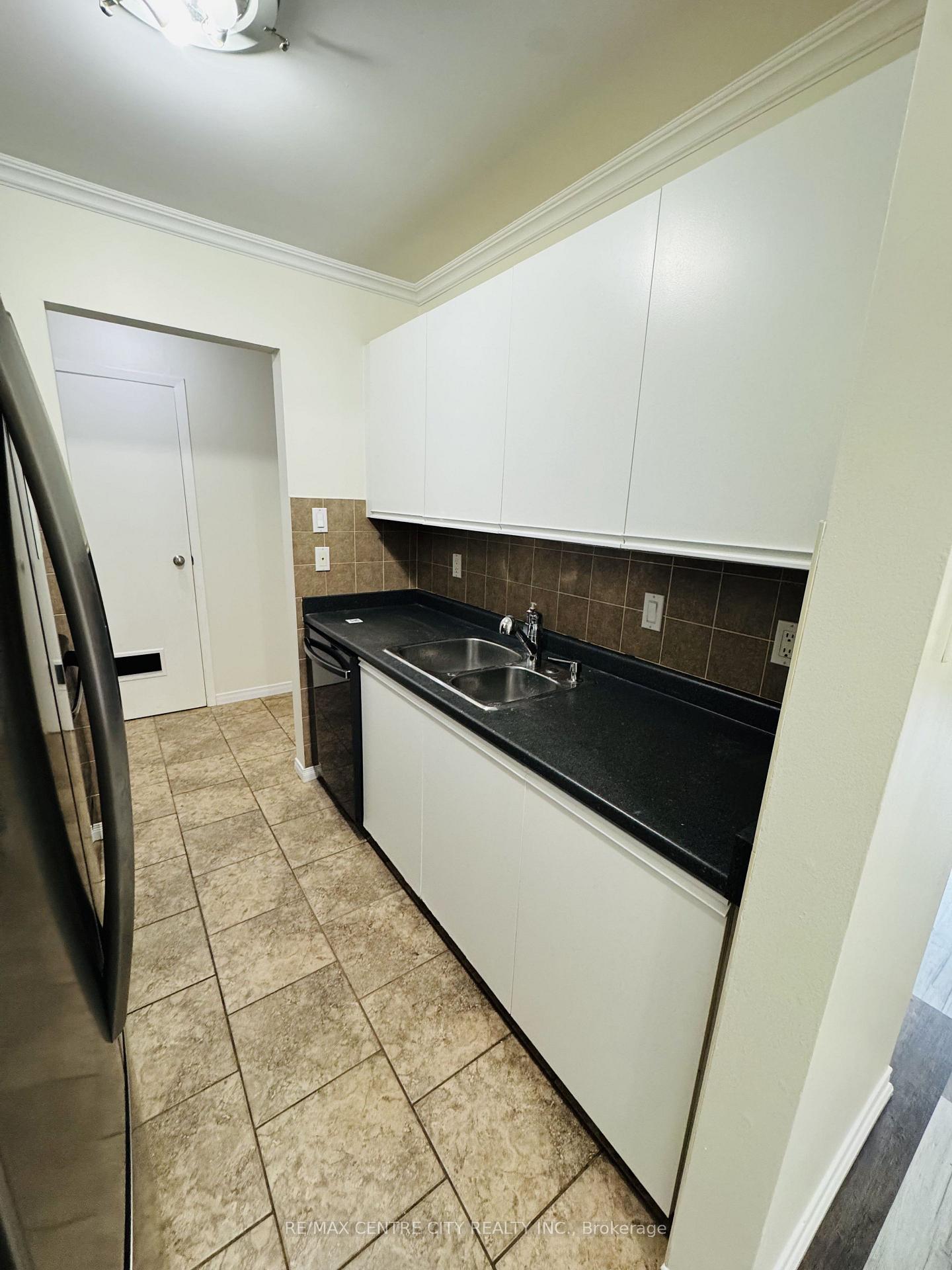 Photo 14 of Unit 111, 148 Conway Drive, London, South X — HOMEH