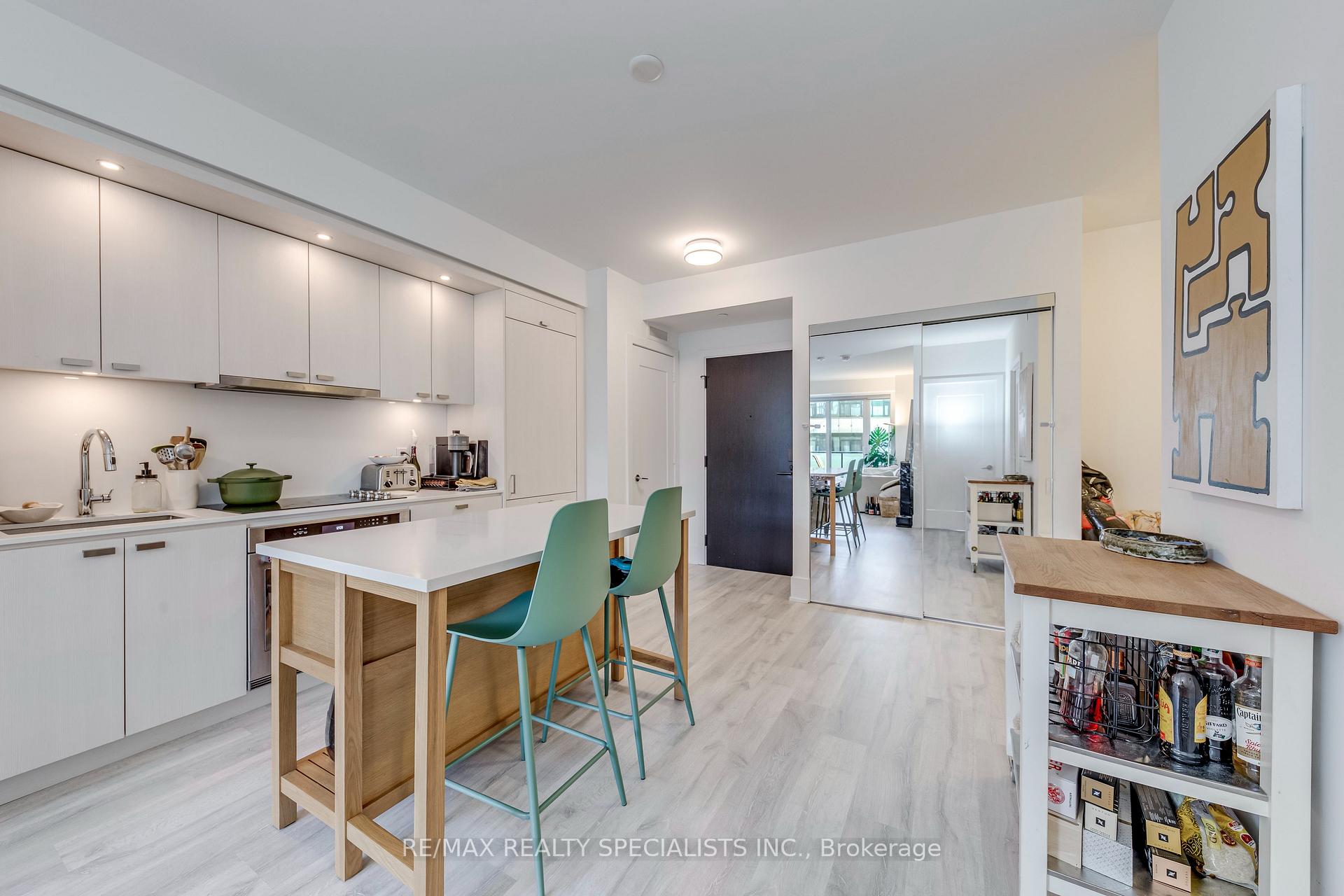Photo 13 of Unit 2003, 470 Front Street W, Toronto, Waterfront Communities — HOMEH