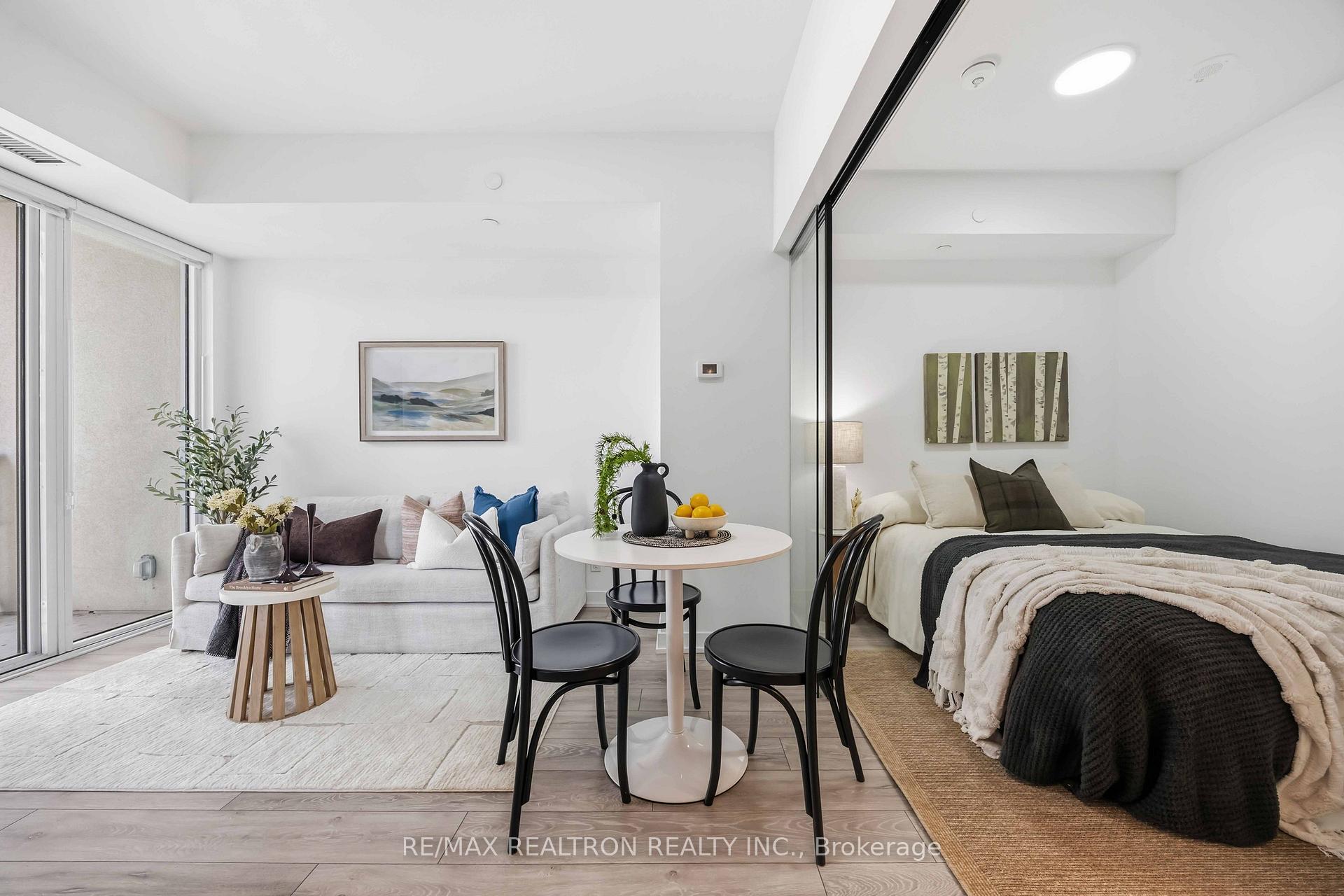 Photo of Unit 1003, 108 Peter Street