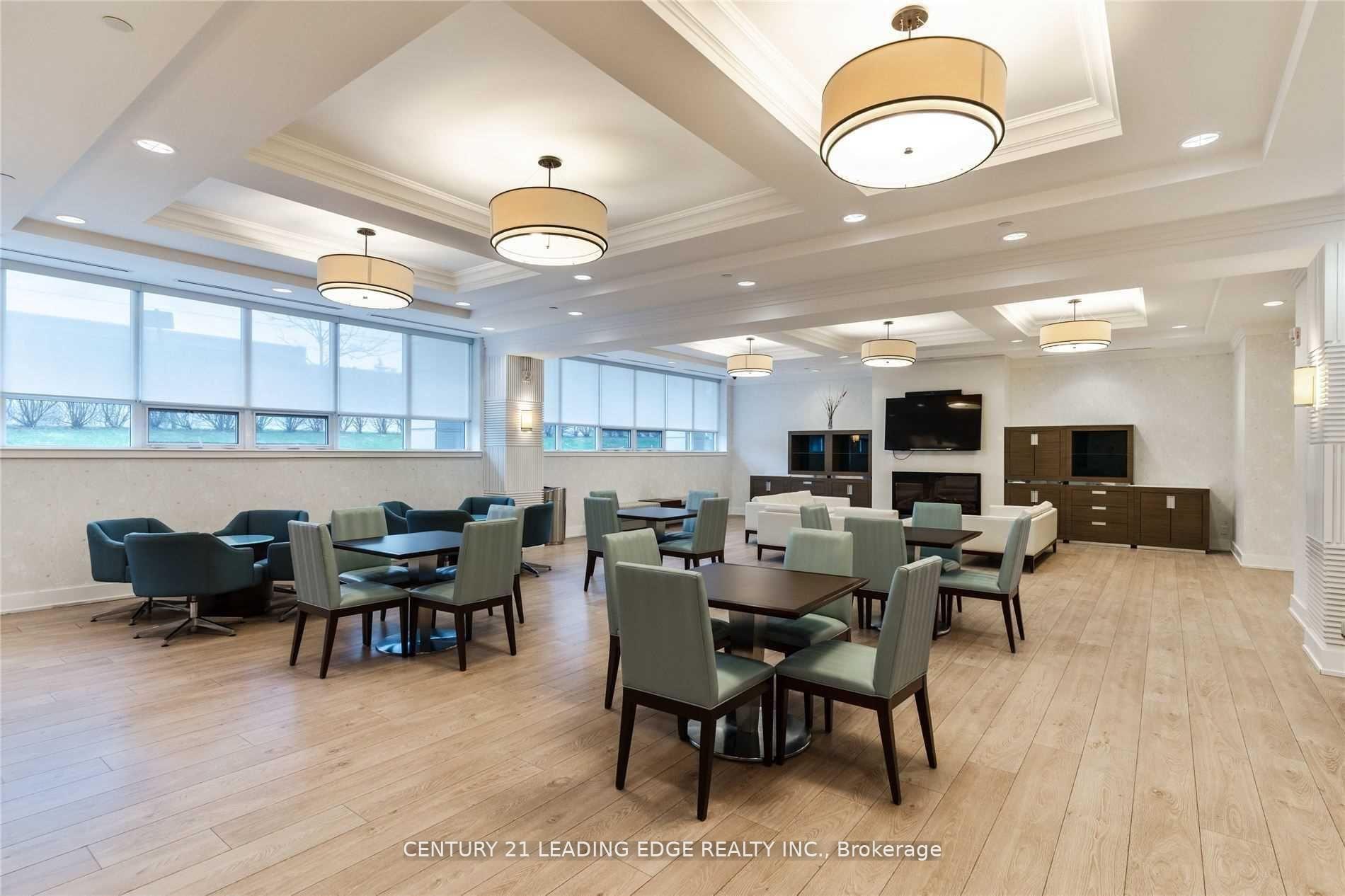 Photo 4 of Unit PH19, 370 Highway 7 E, Richmond Hill, Doncrest — HOMEH