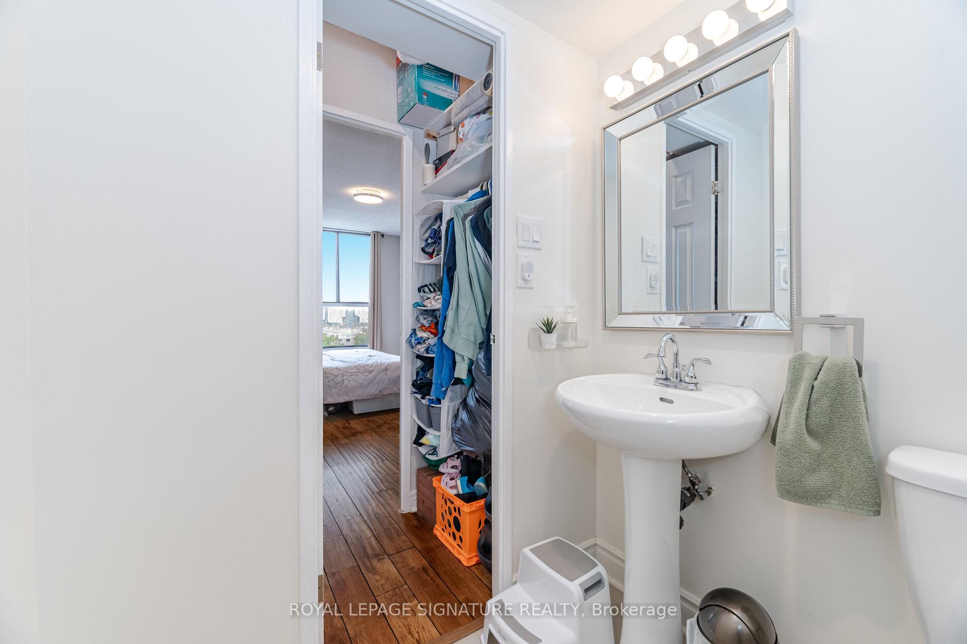 Photo 26 of Unit 1003, 3170 Kirwin Avenue, Mississauga, Cooksville — HOMEH
