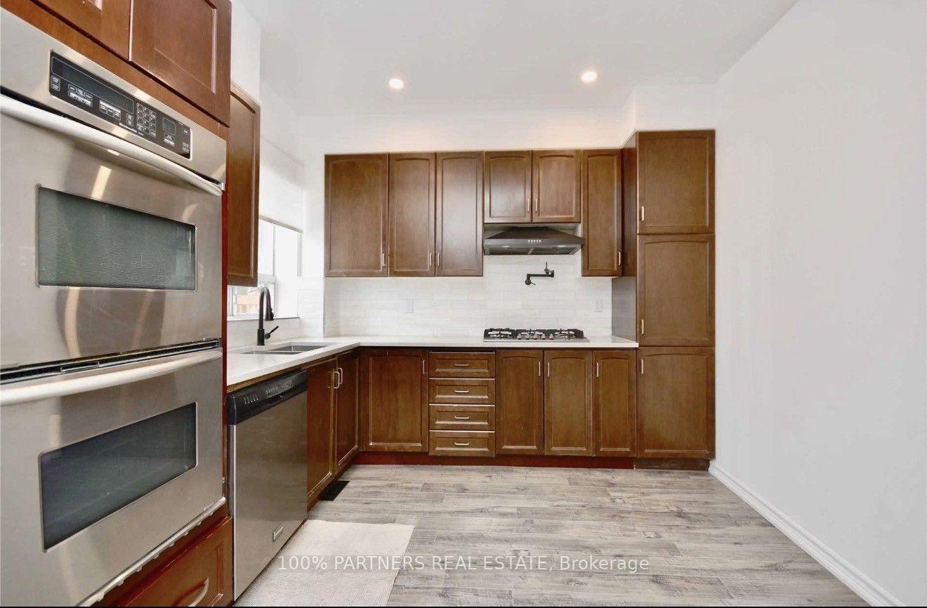 Photo 7 of 634 Dominion Avenue, Midland — HOMEH