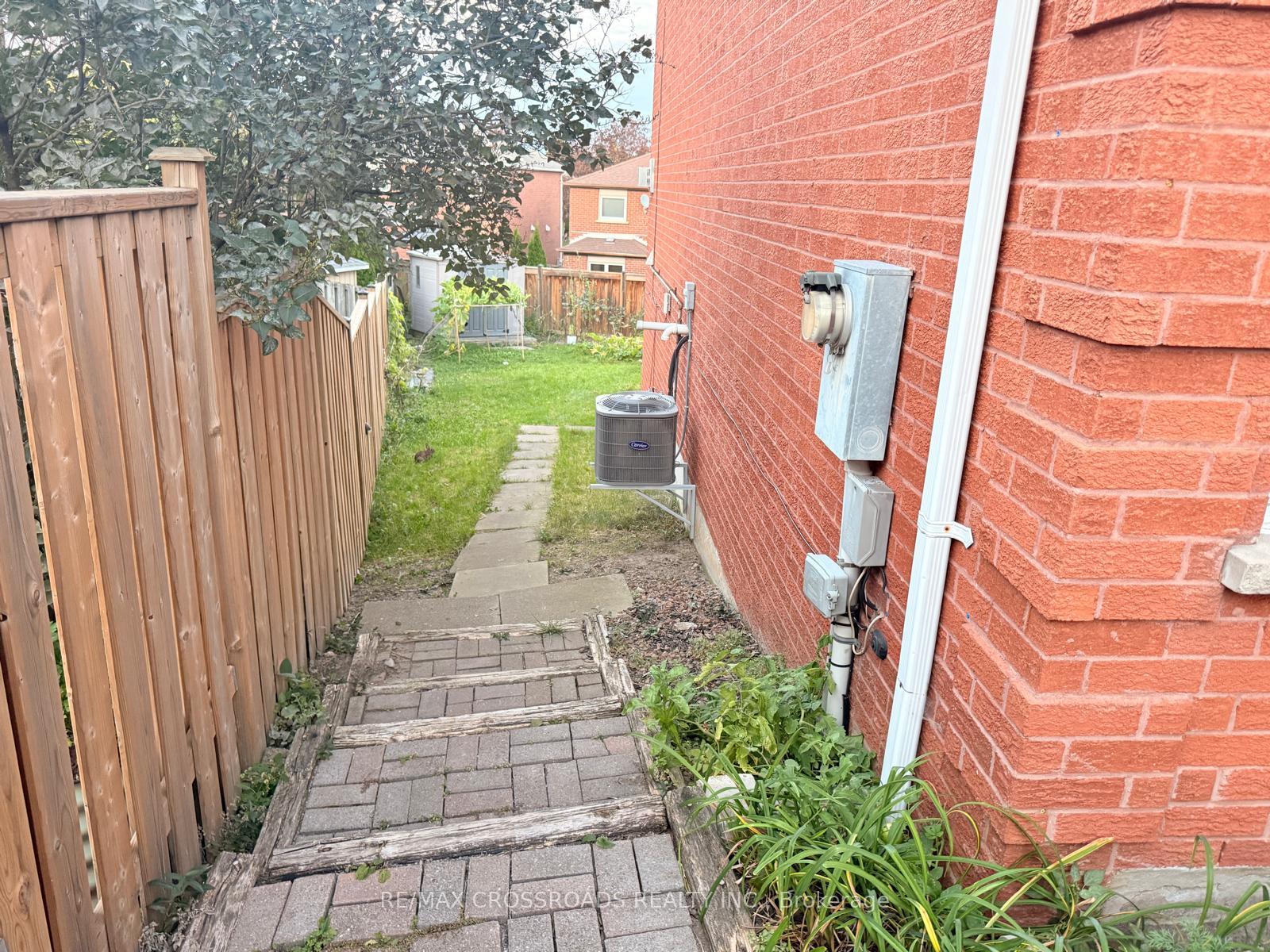 Photo 3 of 21 Fernbank Place, Whitby, Pringle Creek — HOMEH