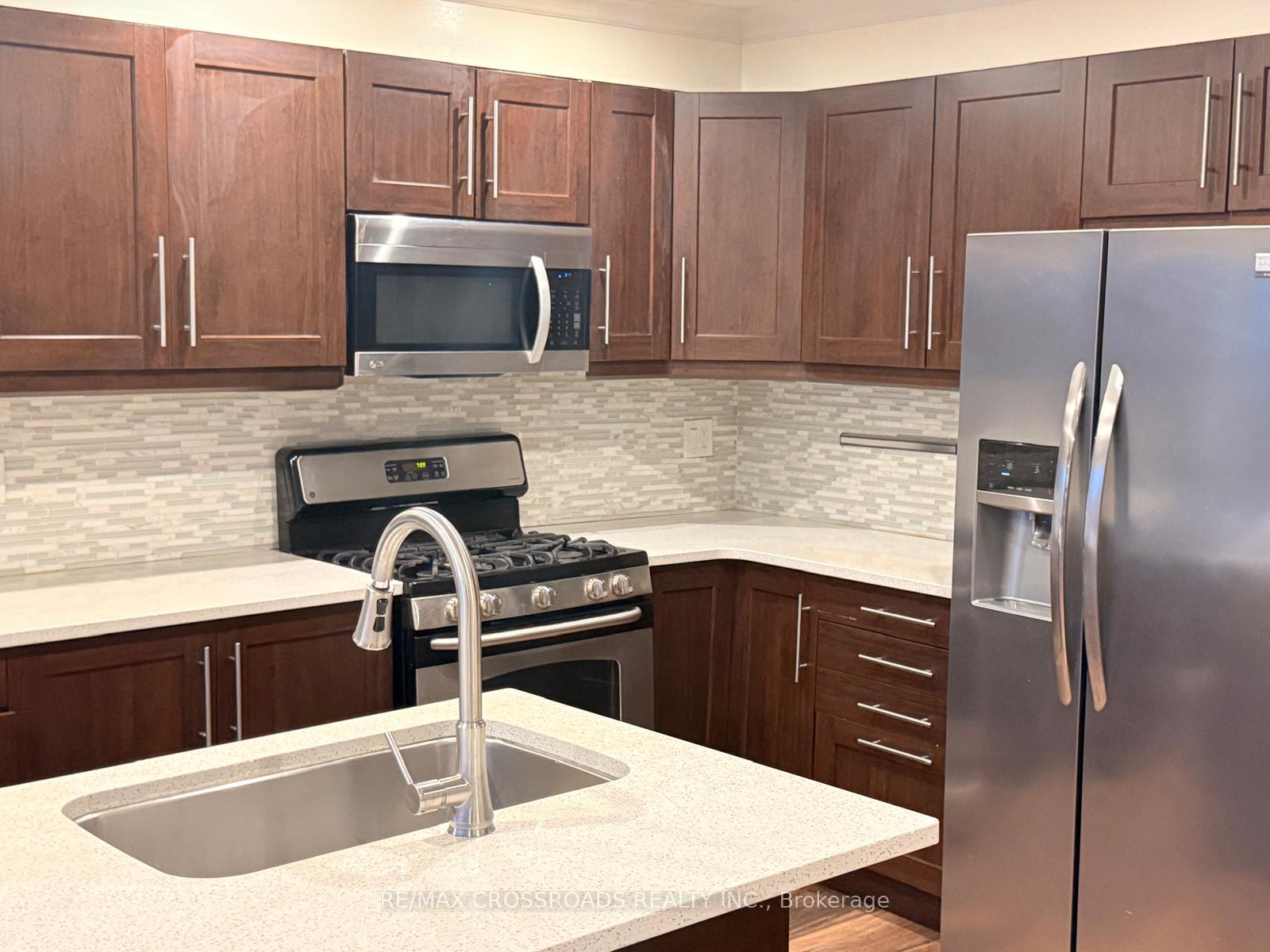 Photo 17 of 21 Fernbank Place, Whitby, Pringle Creek — HOMEH
