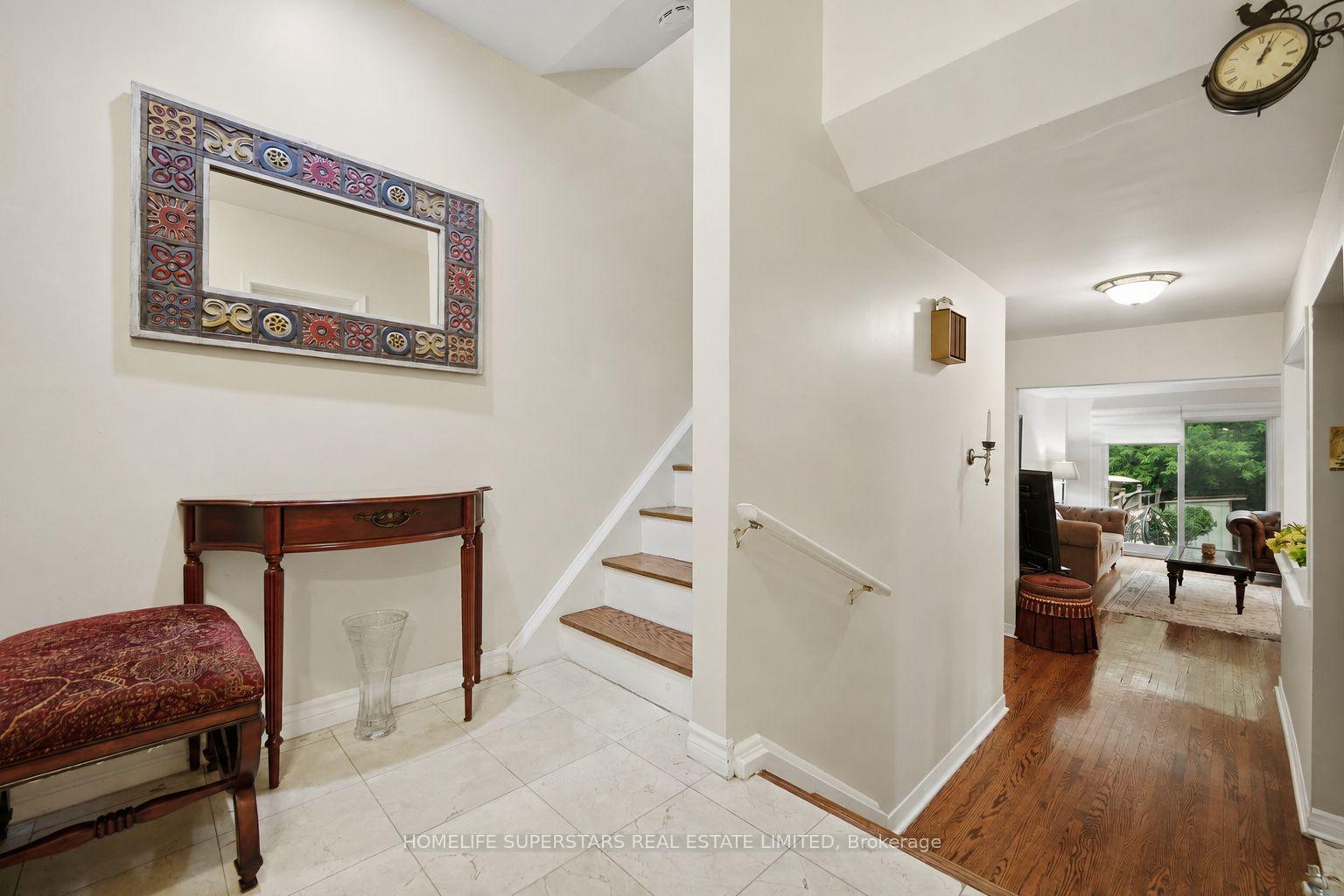 Photo 23 of 334 Woodsworth Road, North York, St. Andrew-Windfields — HOMEH