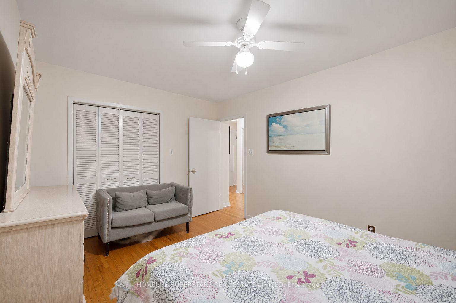 Photo 24 of 334 Woodsworth Road, North York, St. Andrew-Windfields — HOMEH