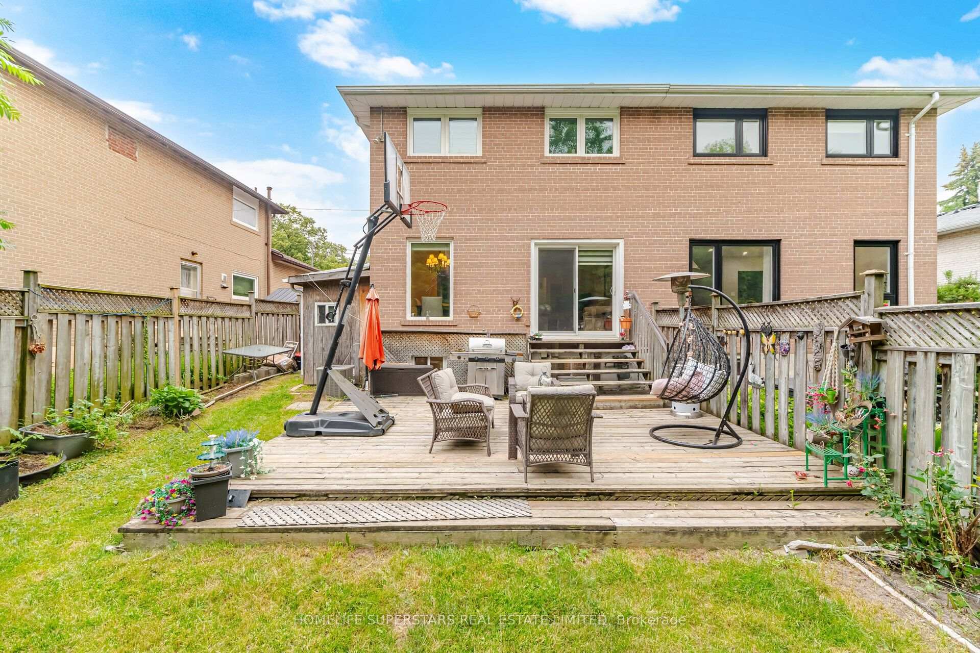 Photo 31 of 334 Woodsworth Road, North York, St. Andrew-Windfields — HOMEH