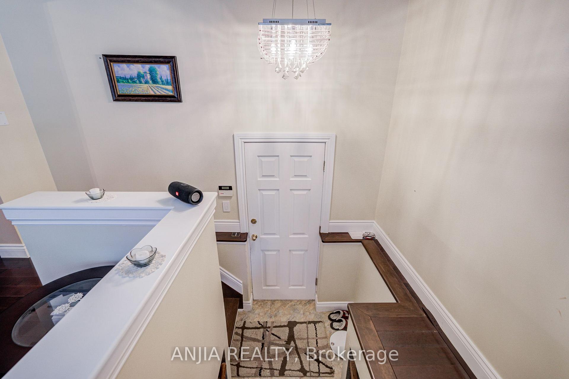 Photo 20 of 21 Princess Street, Markham, Vinegar Hill — HOMEH