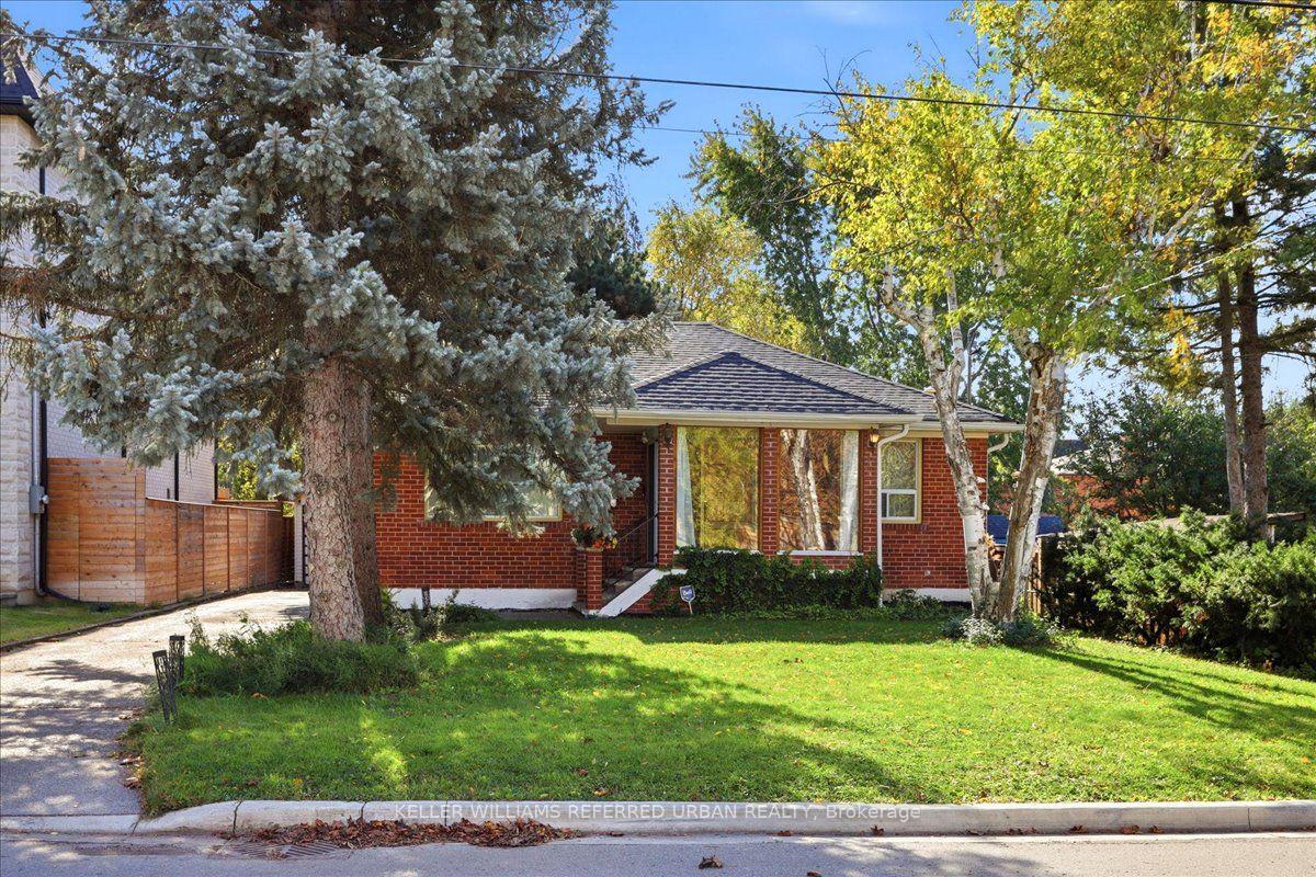 Photo of 241 Churchill Avenue