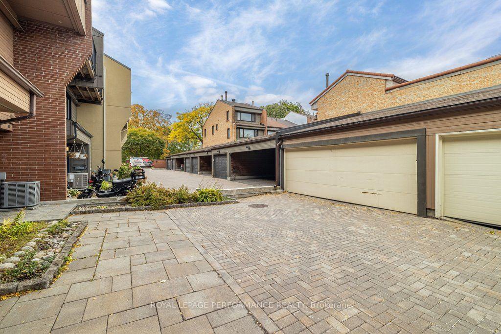 Photo 39 of Unit 2, 251 Bruyere Street, Ottawa, Lower Town — HOMEH