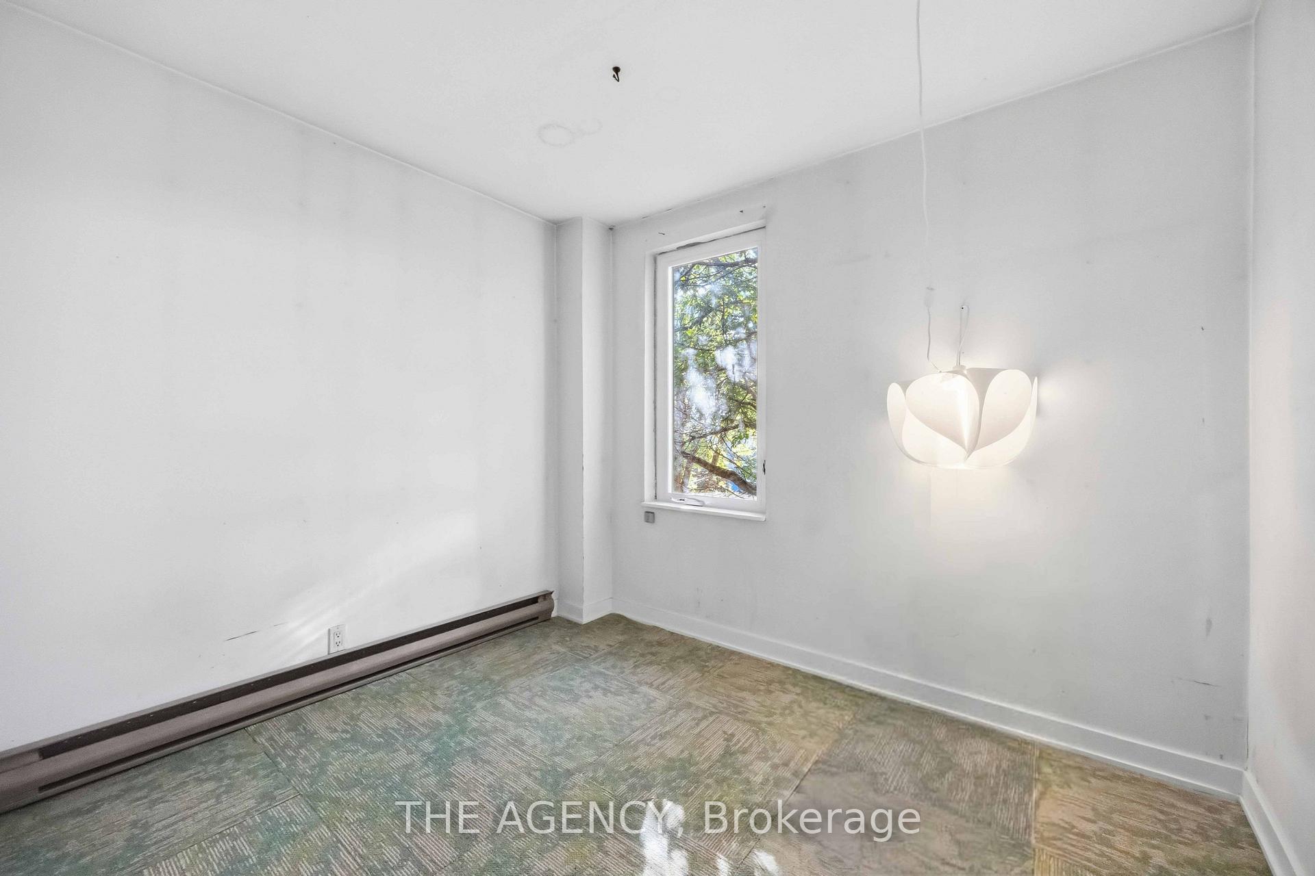 Photo 12 of 87 Niagara Street, Toronto, Niagara — HOMEH