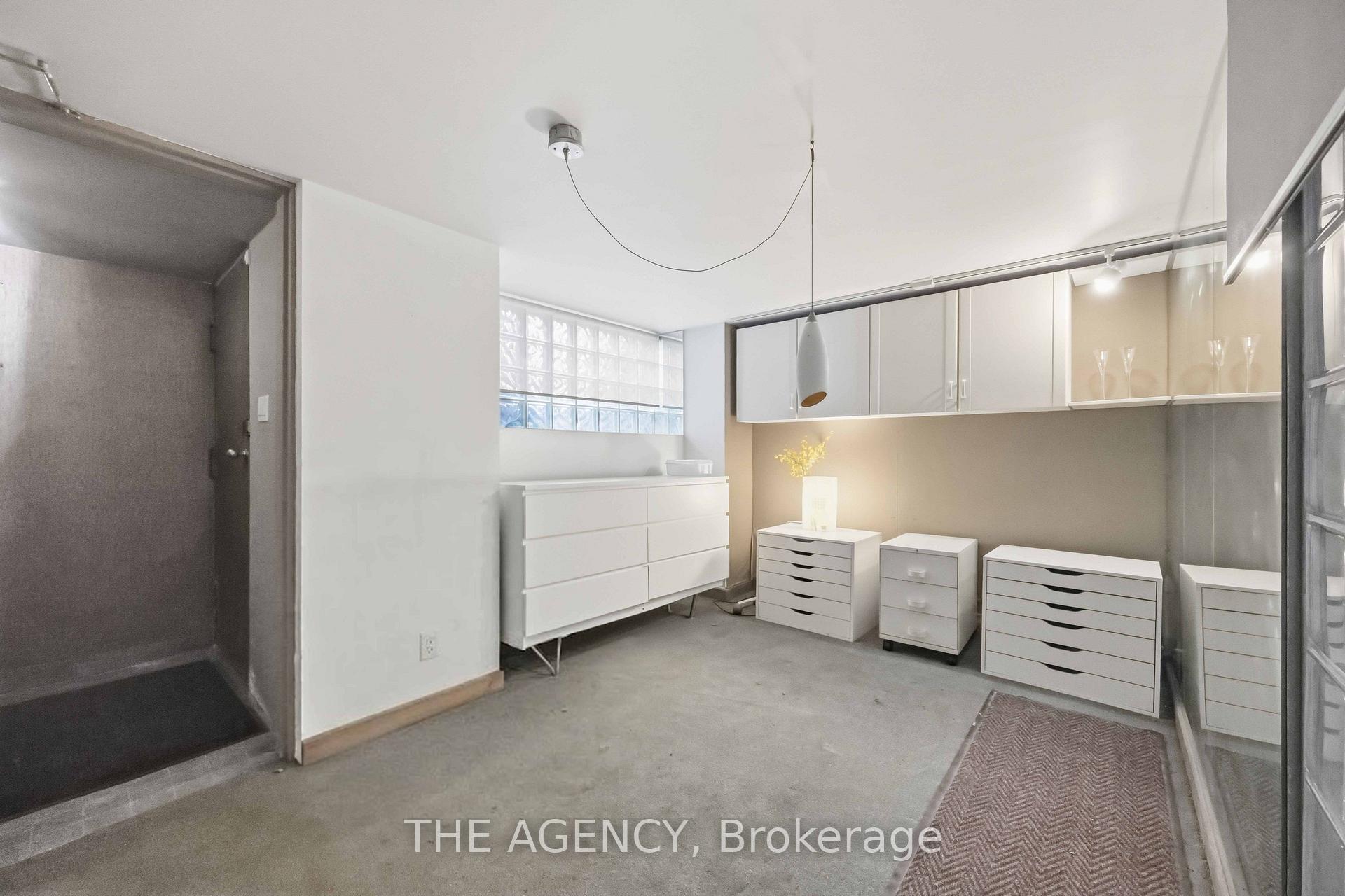 Photo 13 of 87 Niagara Street, Toronto, Niagara — HOMEH