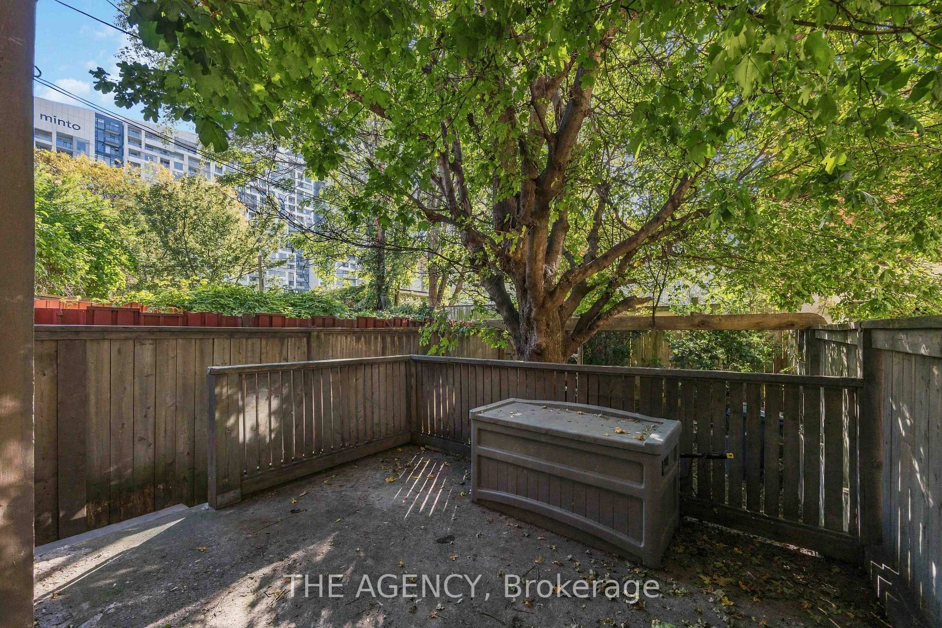 Photo 31 of 87 Niagara Street, Toronto, Niagara — HOMEH