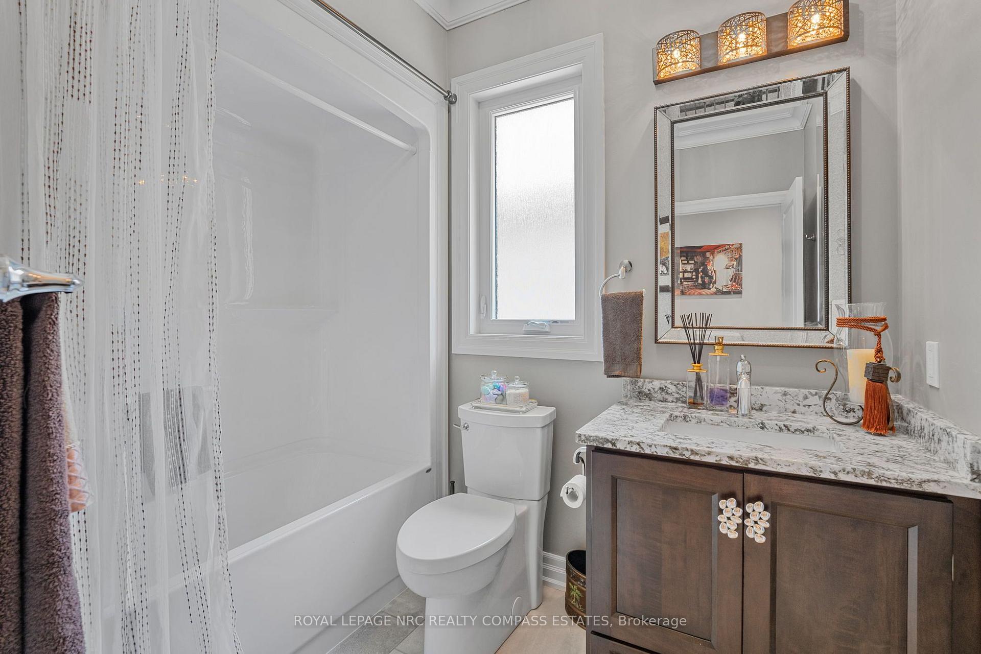 Photo 7 of 104 Brookhaven Court, Welland, West Welland — HOMEH
