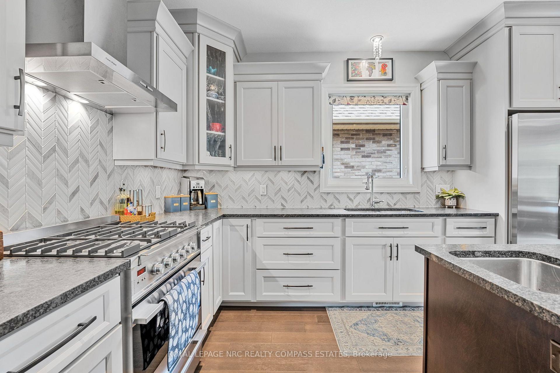 Photo 9 of 104 Brookhaven Court, Welland, West Welland — HOMEH