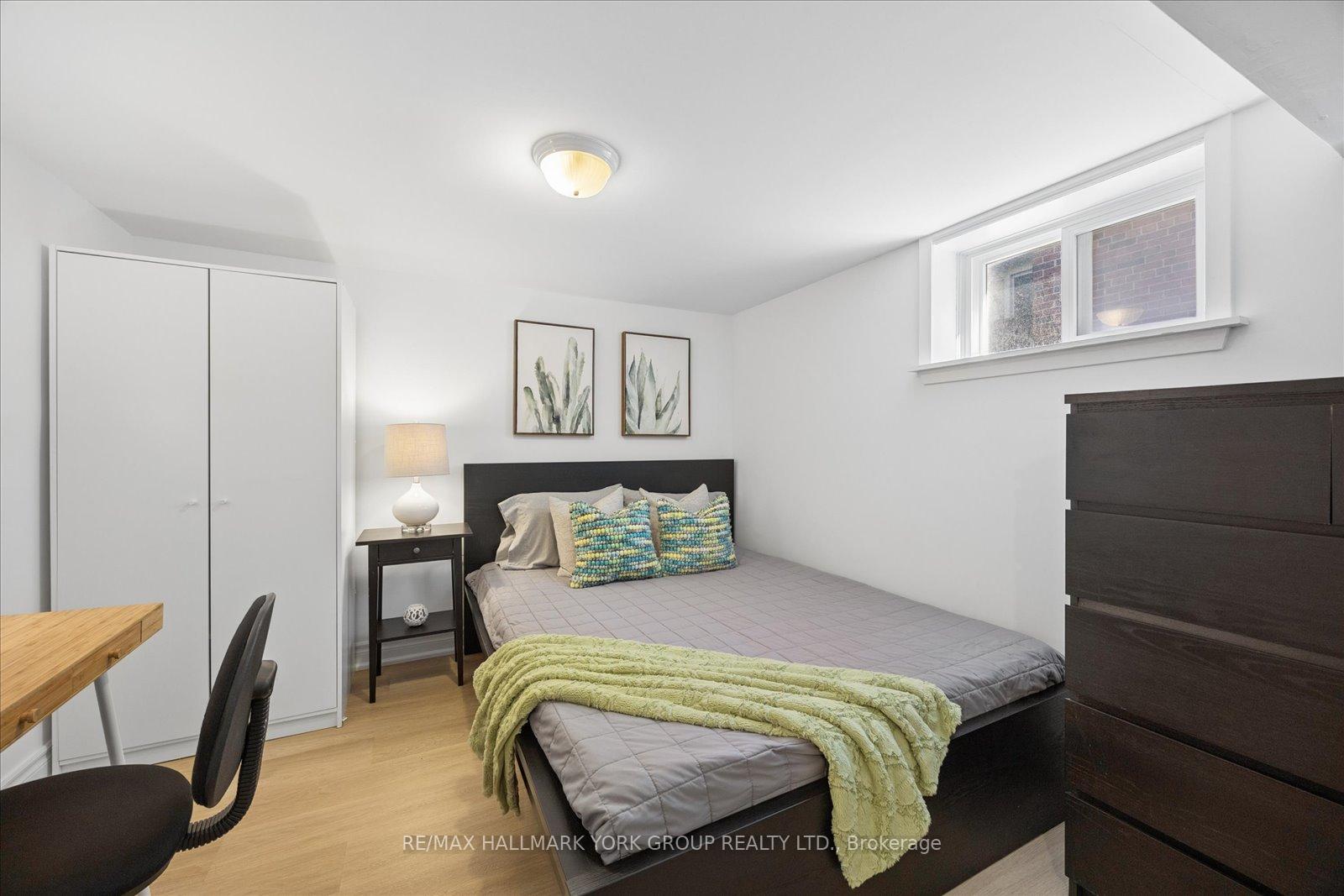 Photo 30 of 45 Seventeenth Street, Etobicoke, New Toronto — HOMEH
