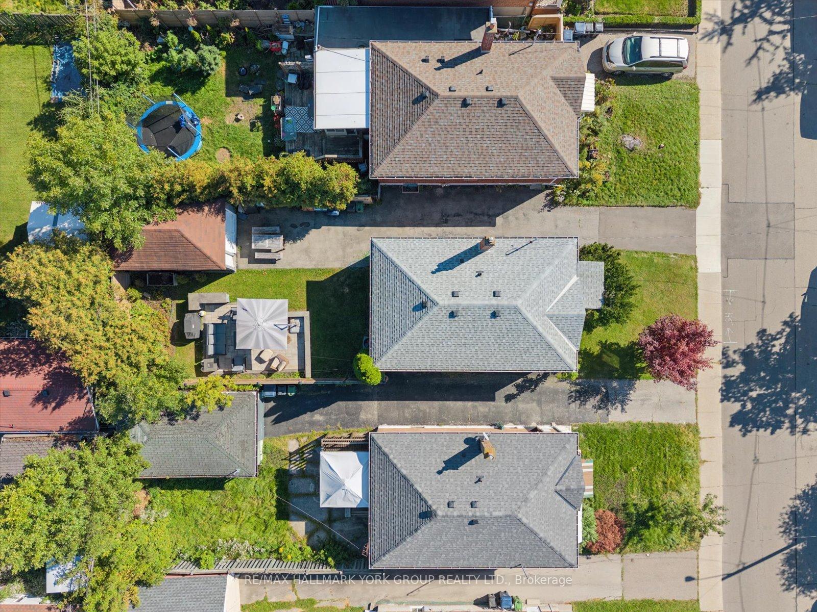 Photo 41 of 45 Seventeenth Street, Etobicoke, New Toronto — HOMEH