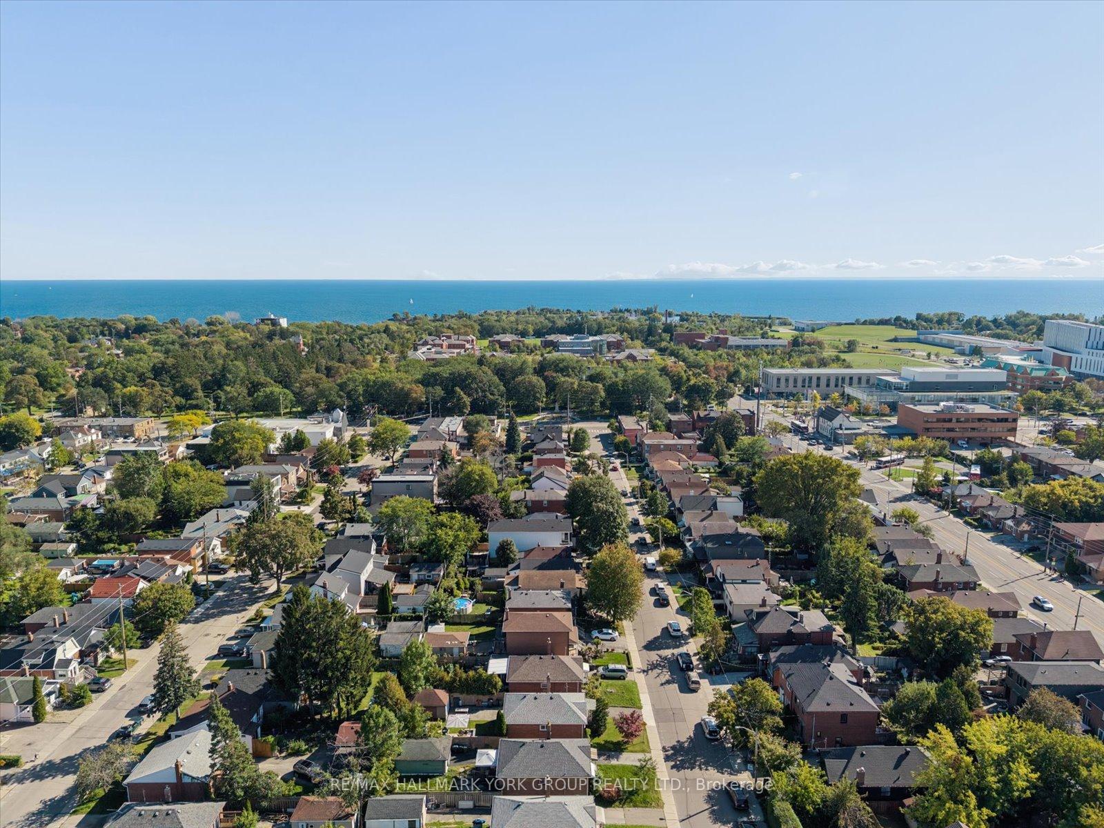 Photo 46 of 45 Seventeenth Street, Etobicoke, New Toronto — HOMEH