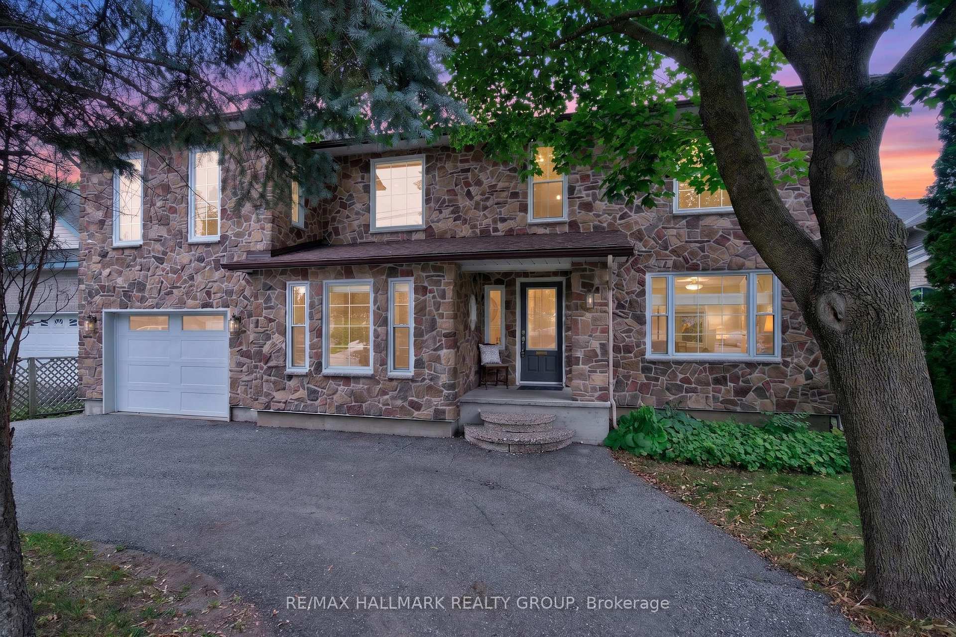 Photo of 1608 Prince Of Wales Drive