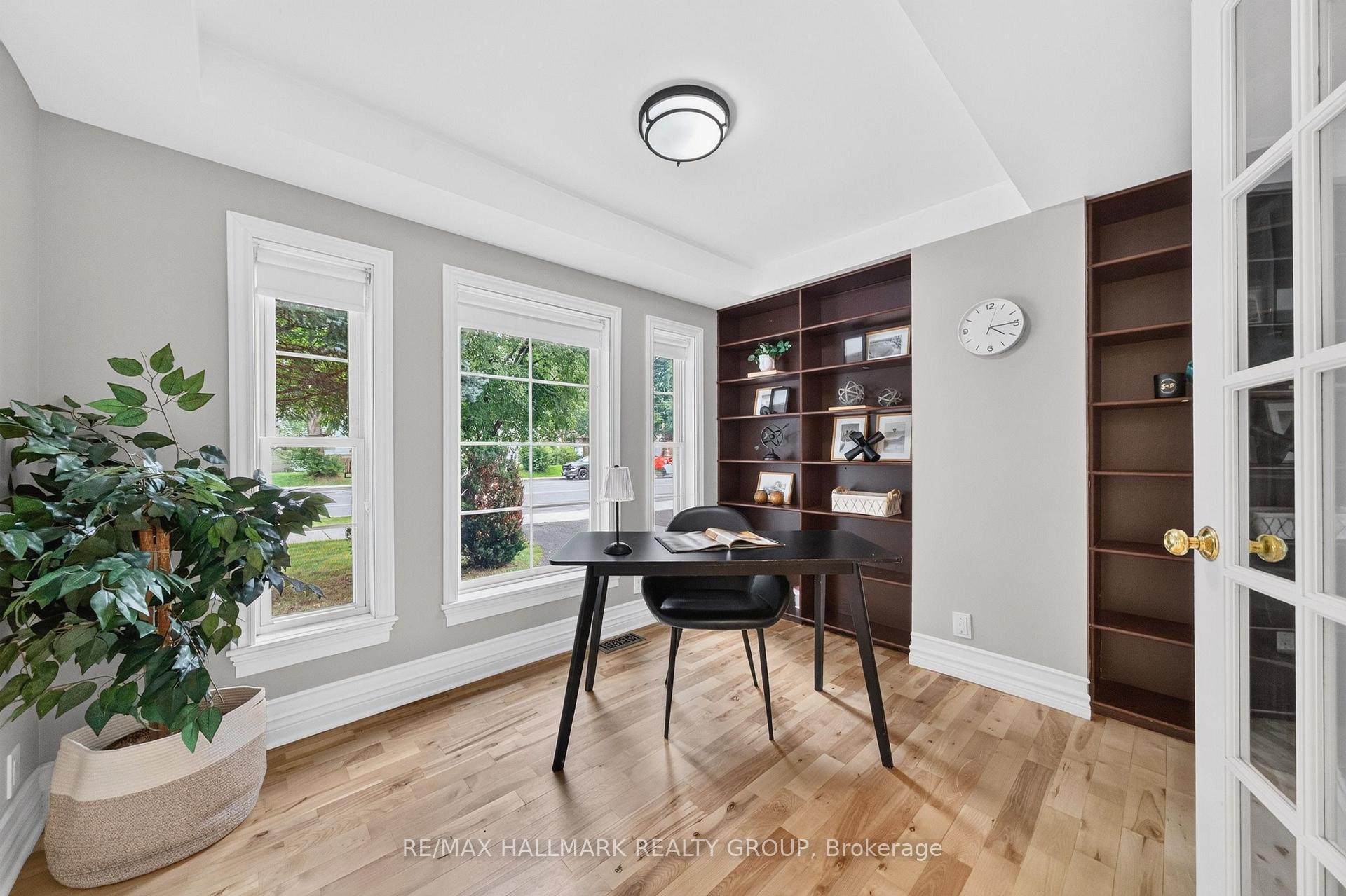 Photo 5 of 1608 Prince Of Wales Drive, Ottawa, Carleton Heights — HOMEH