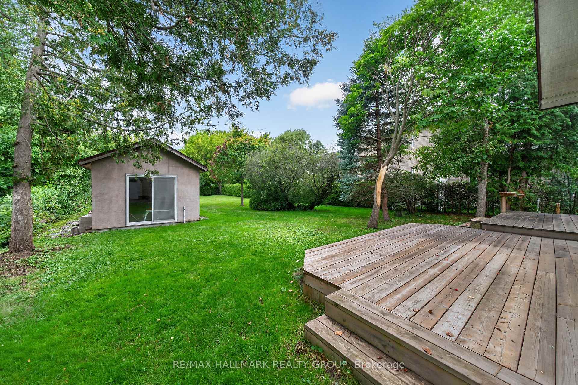 Photo 40 of 1608 Prince Of Wales Drive, Ottawa, Carleton Heights — HOMEH
