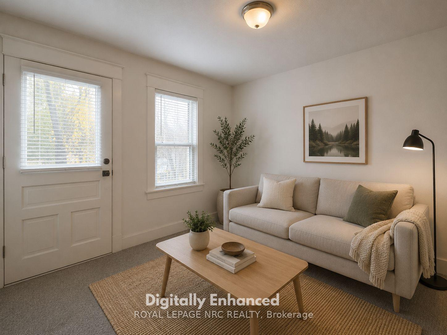 Photo 5 of 39 Manchester Avenue, St. Catharines, Haig — HOMEH