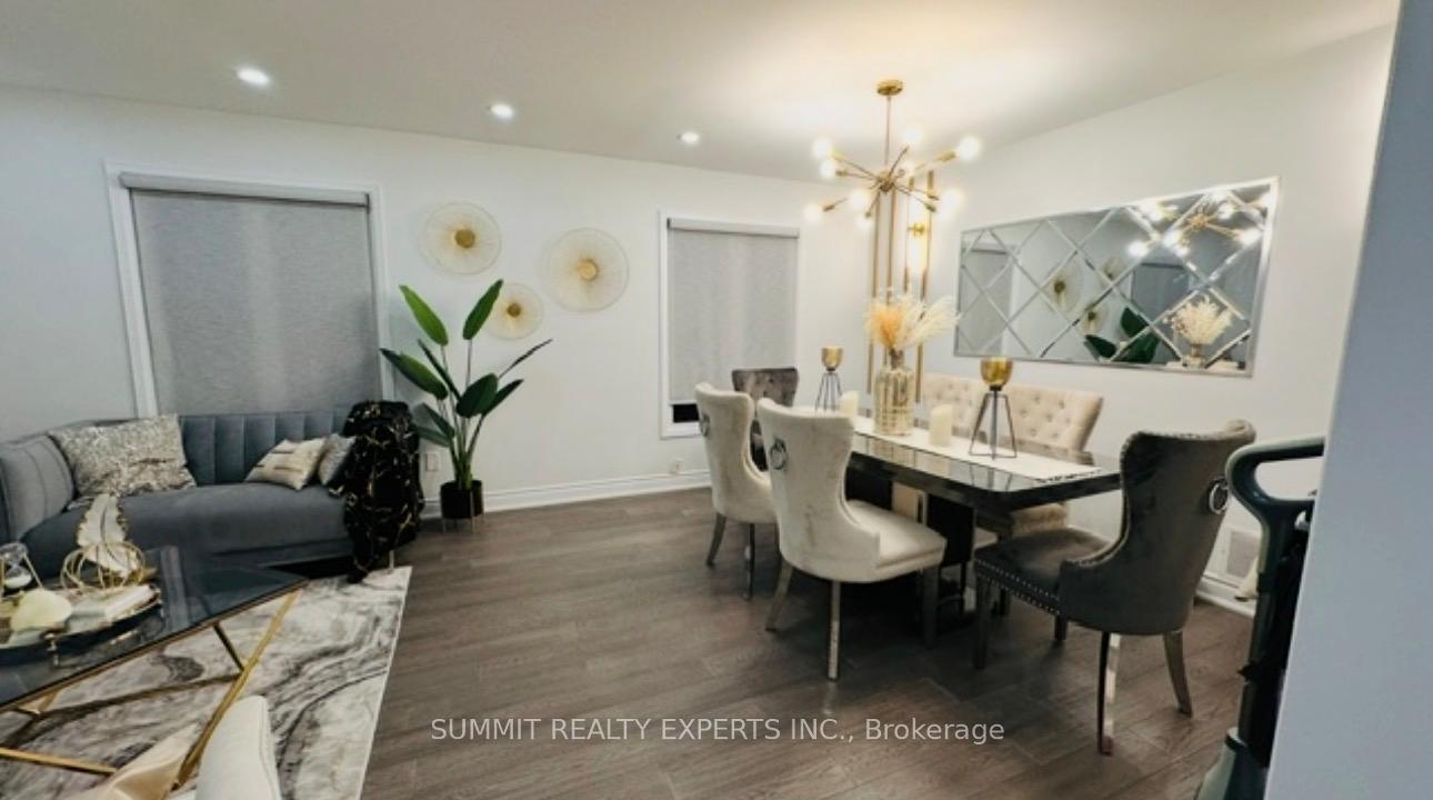 Photo 4 of 6111 Camgreen Circle, Mississauga, East Credit — HOMEH