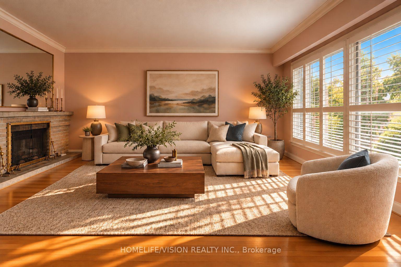 Photo 4 of 11 Larstone Avenue, Etobicoke, Stonegate-Queensway — HOMEH