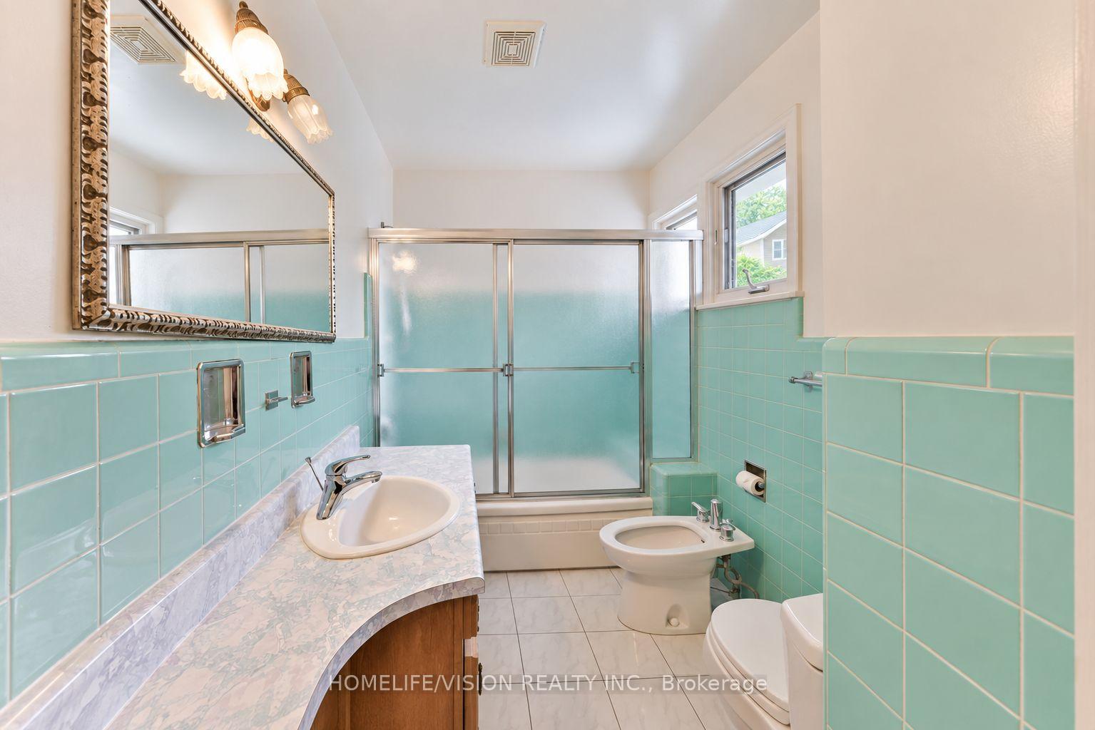 Photo 46 of 11 Larstone Avenue, Etobicoke, Stonegate-Queensway — HOMEH