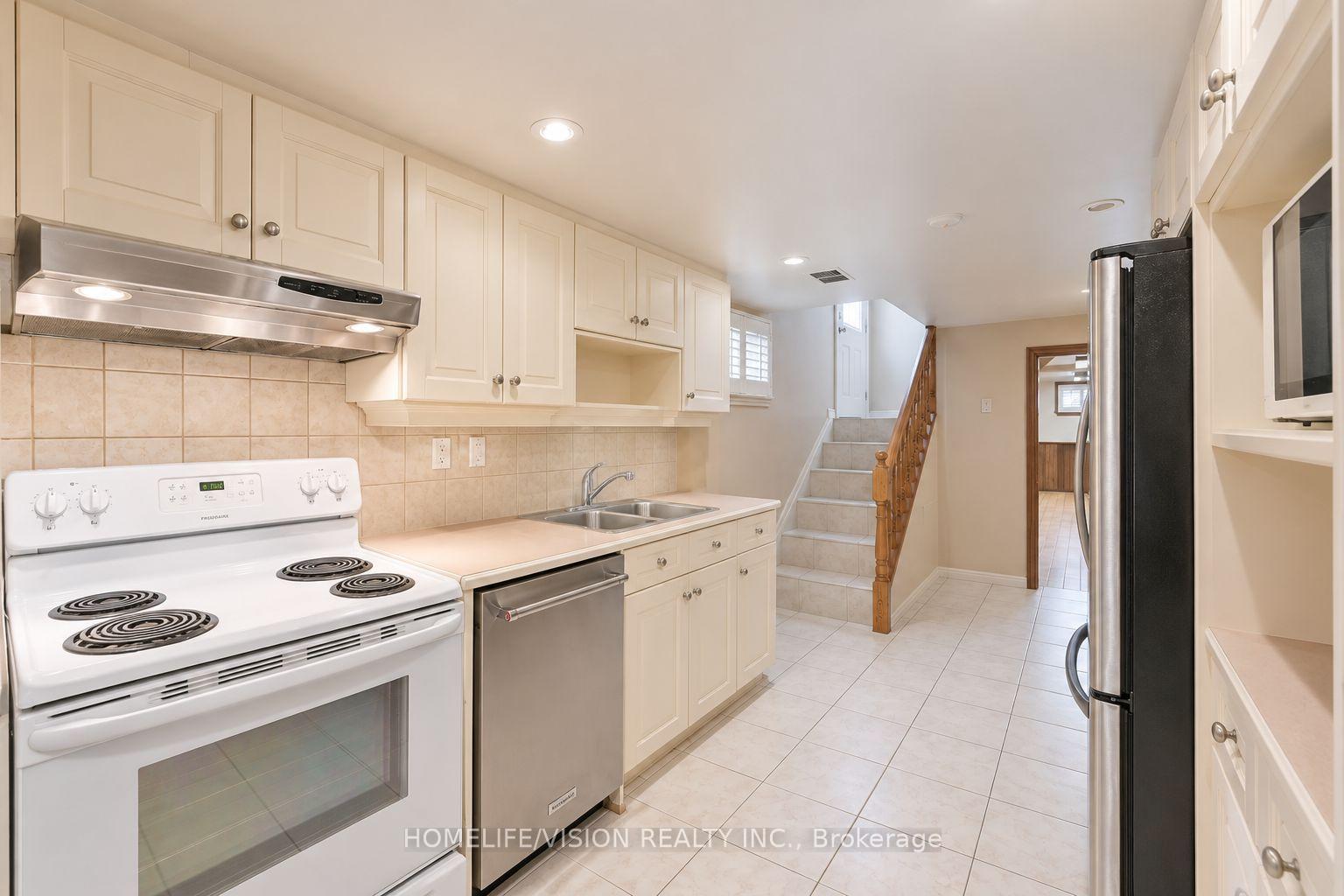 Photo 50 of 11 Larstone Avenue, Etobicoke, Stonegate-Queensway — HOMEH