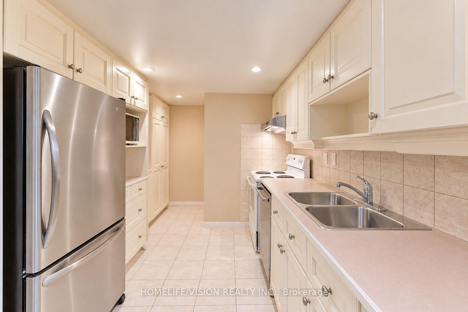 Photo 54 of 11 Larstone Avenue, Etobicoke, Stonegate-Queensway — HOMEH