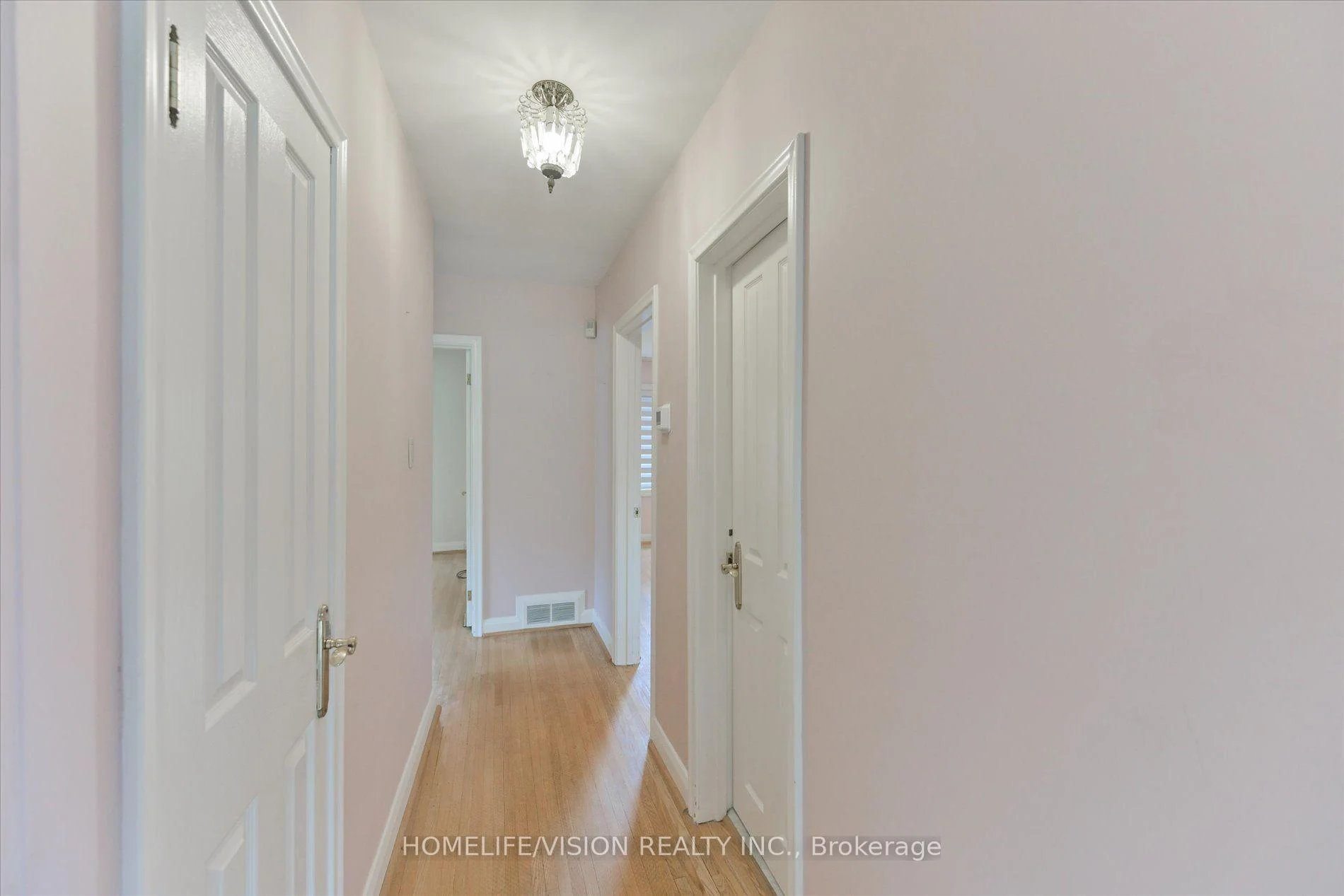 Photo 38 of 11 Larstone Avenue, Etobicoke, Stonegate-Queensway — HOMEH