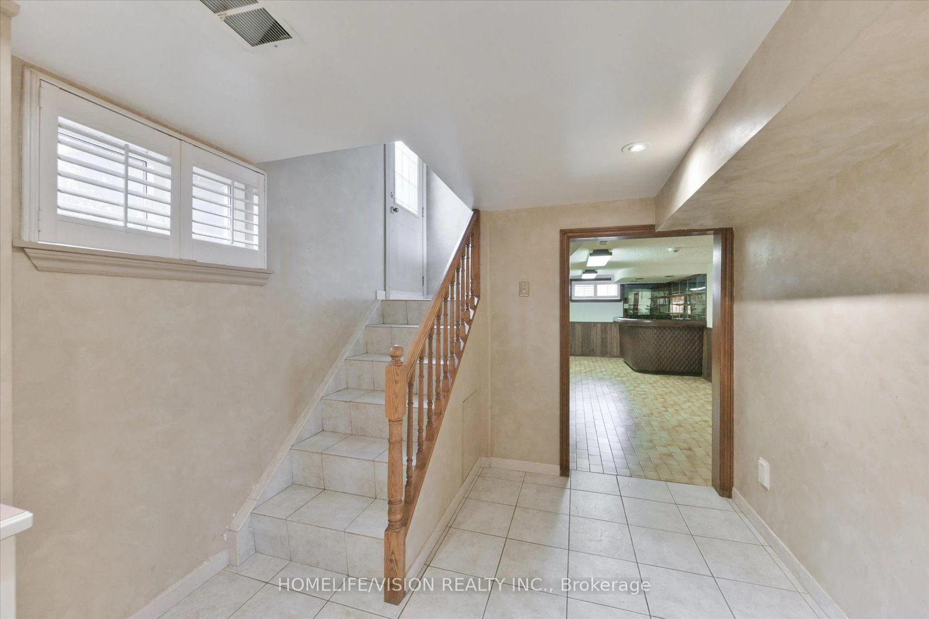 Photo 52 of 11 Larstone Avenue, Etobicoke, Stonegate-Queensway — HOMEH