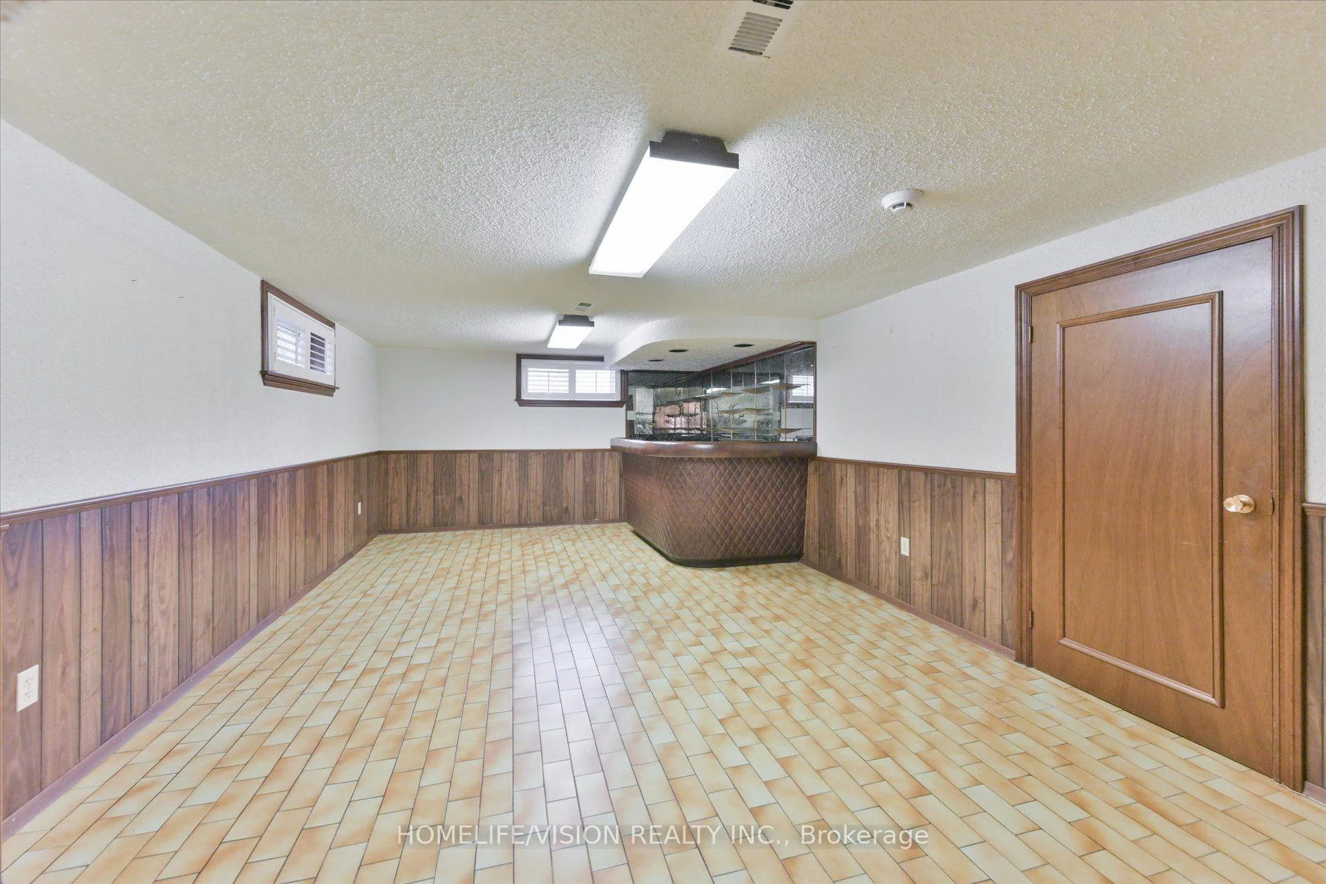 Photo 64 of 11 Larstone Avenue, Etobicoke, Stonegate-Queensway — HOMEH