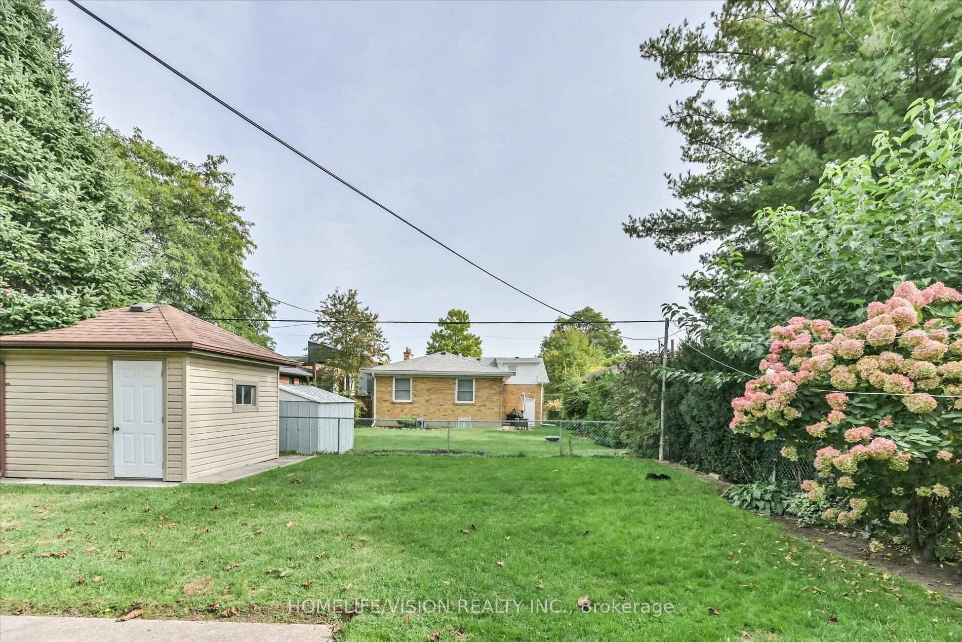 Photo 74 of 11 Larstone Avenue, Etobicoke, Stonegate-Queensway — HOMEH