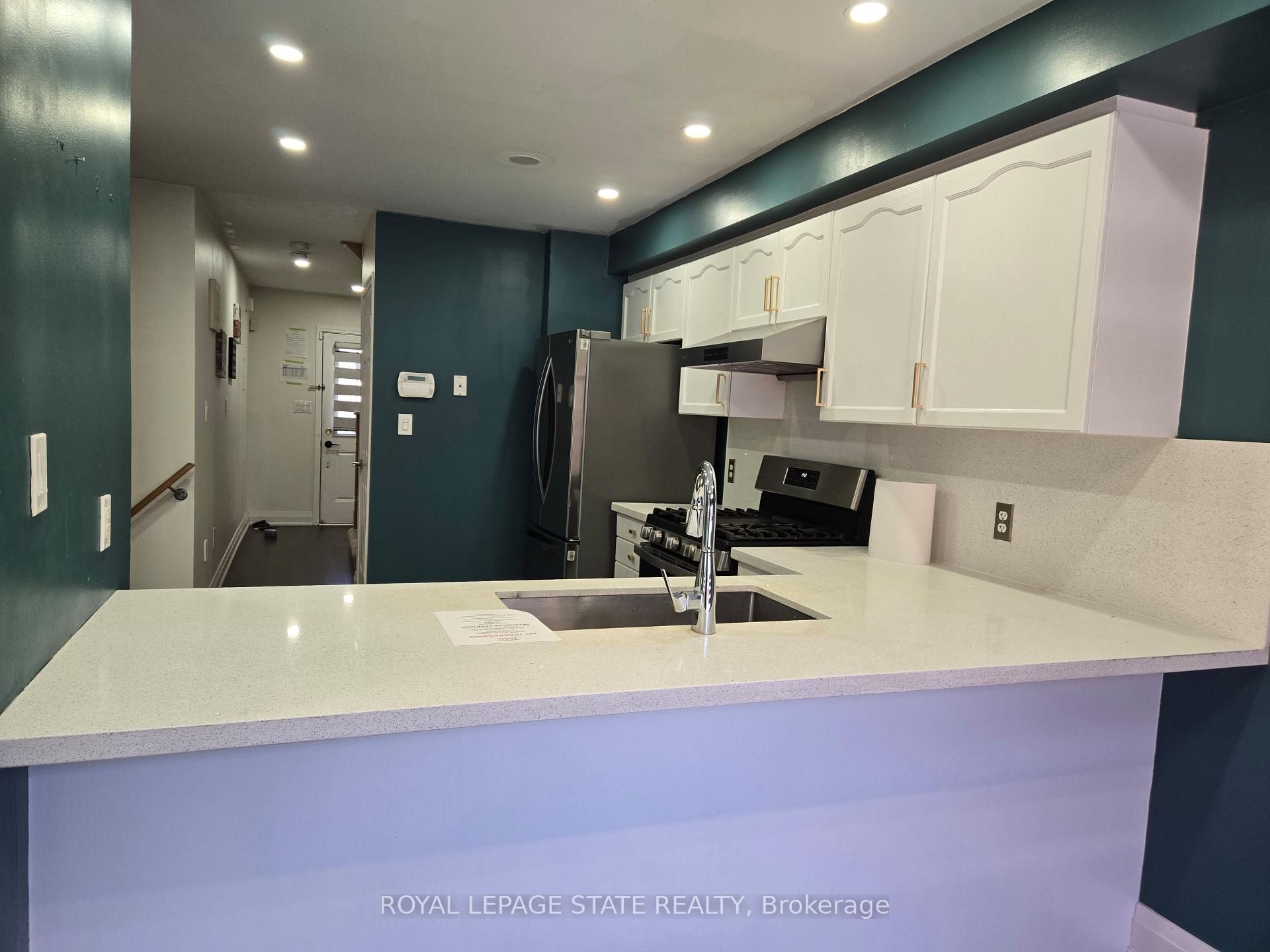 Photo 9 of 39 Newport Crescent, Hamilton, Crerar — HOMEH