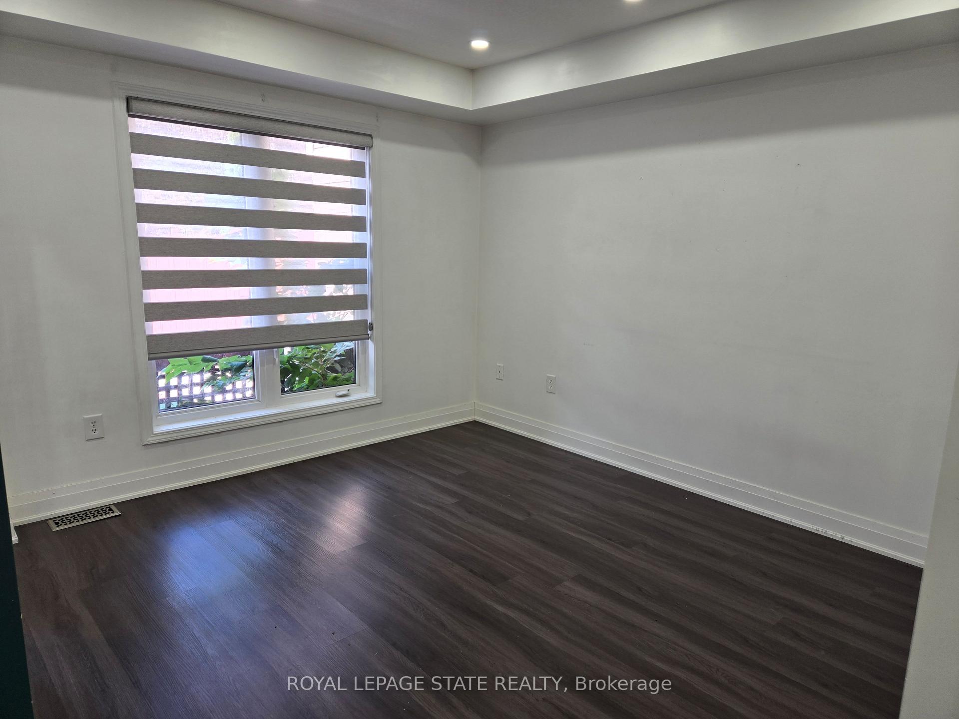 Photo 25 of 39 Newport Crescent, Hamilton, Crerar — HOMEH