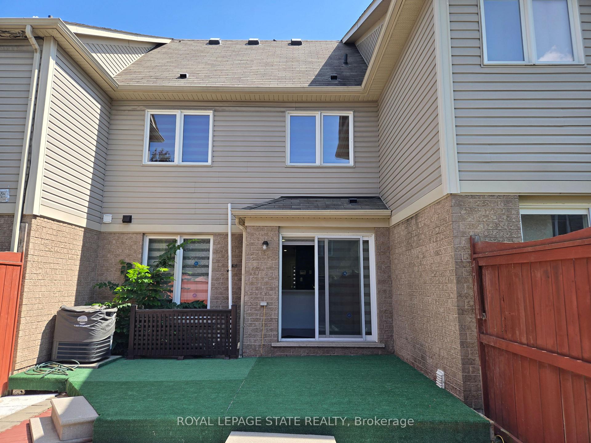 Photo 39 of 39 Newport Crescent, Hamilton, Crerar — HOMEH