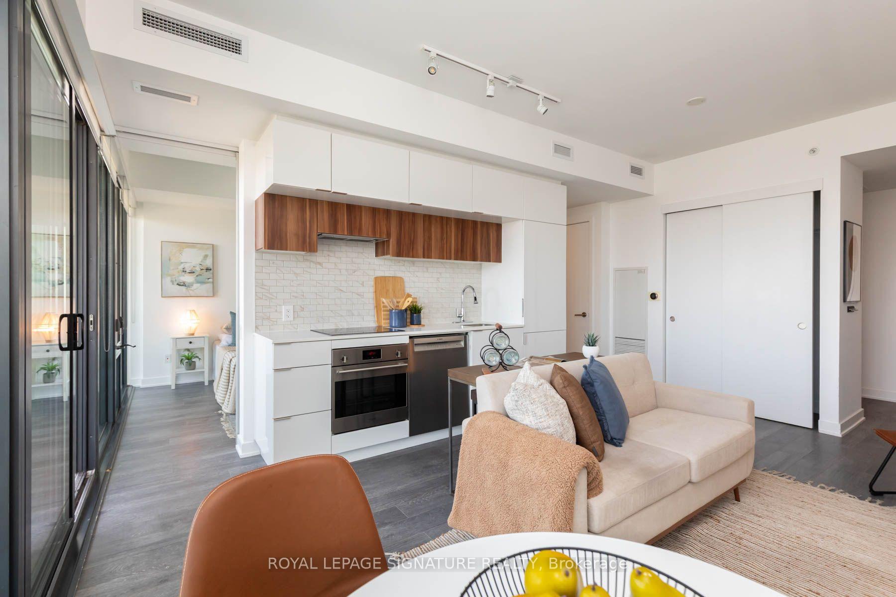 Photo 8 of Unit 2805, 185 Roehampton Avenue, Toronto, Mount Pleasant West — HOMEH