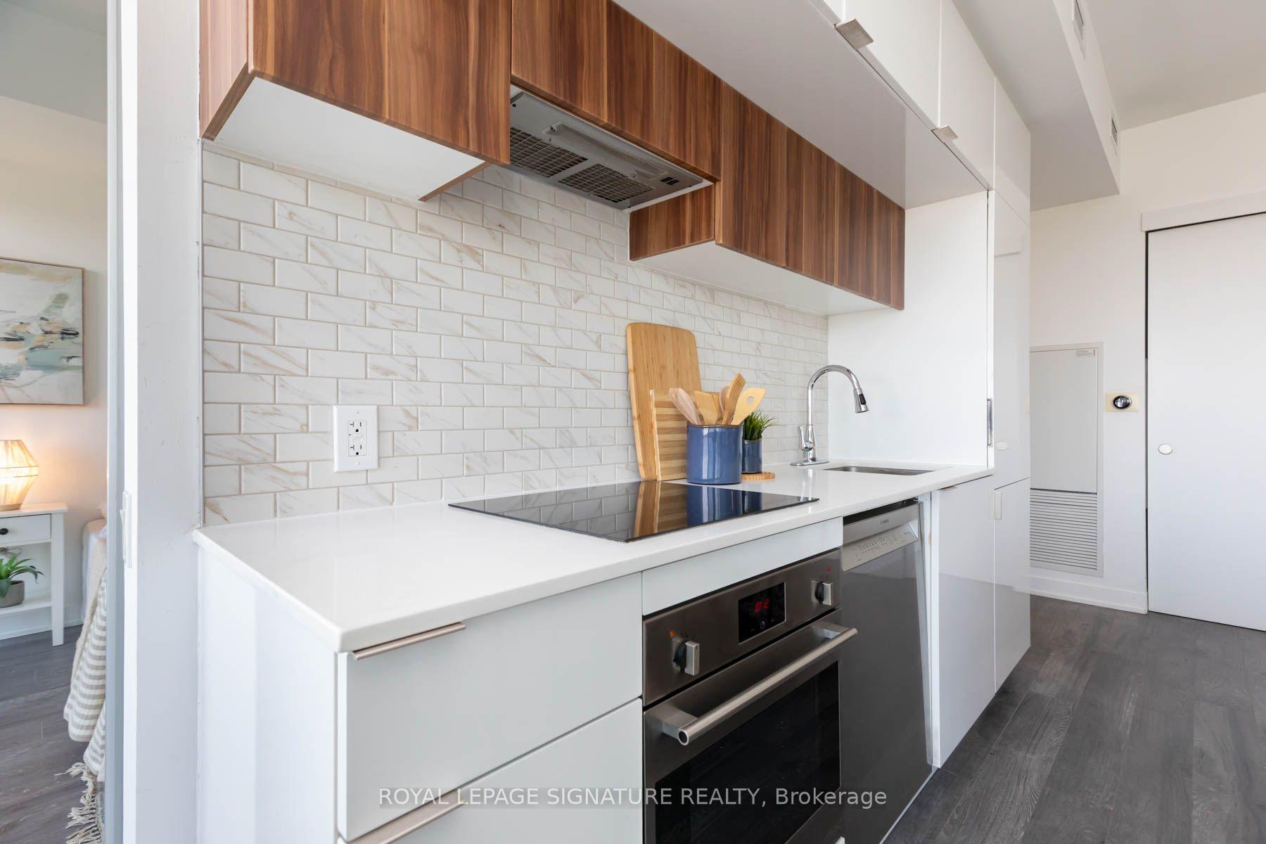 Photo 11 of Unit 2805, 185 Roehampton Avenue, Toronto, Mount Pleasant West — HOMEH