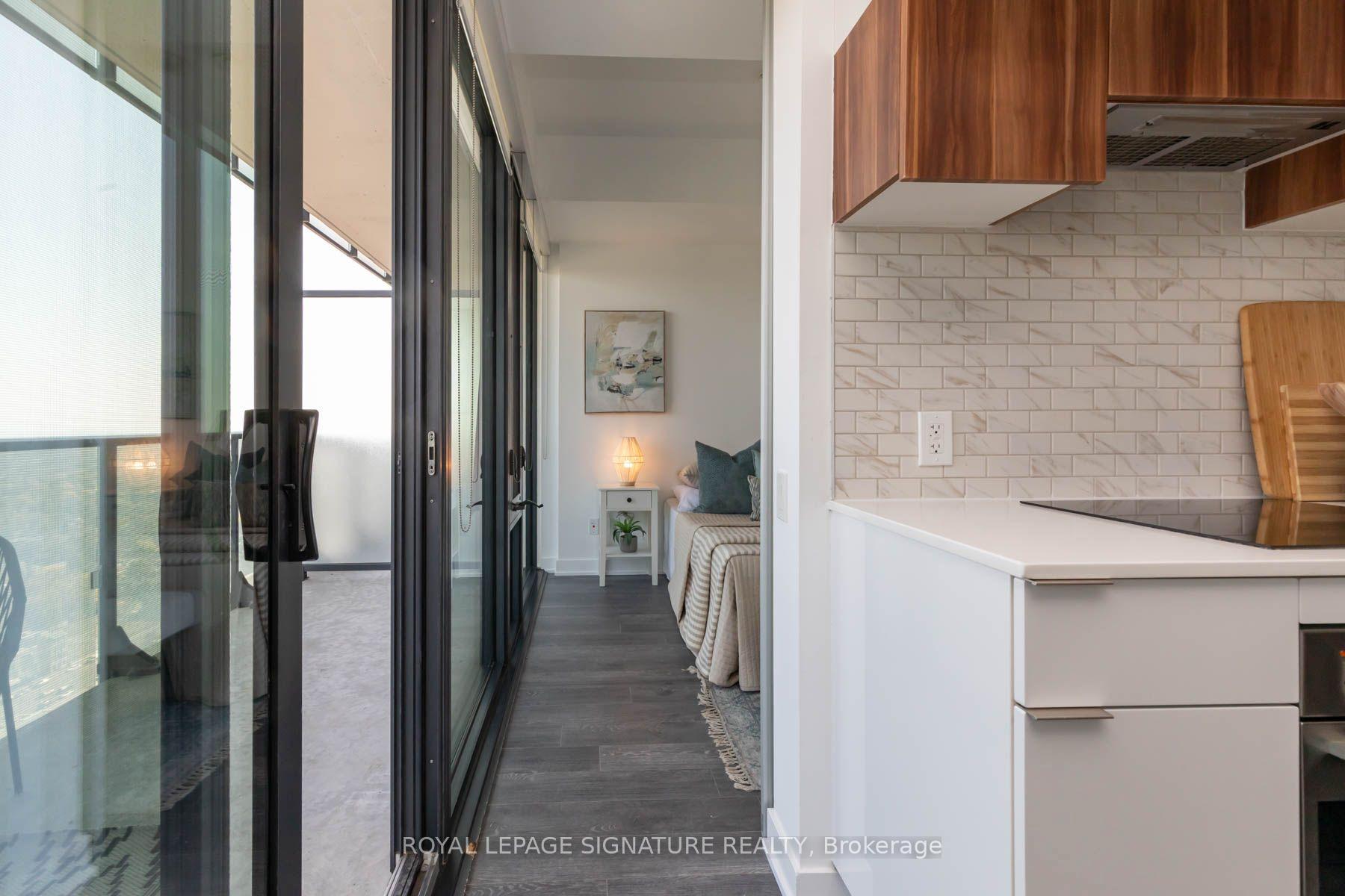 Photo 14 of Unit 2805, 185 Roehampton Avenue, Toronto, Mount Pleasant West — HOMEH