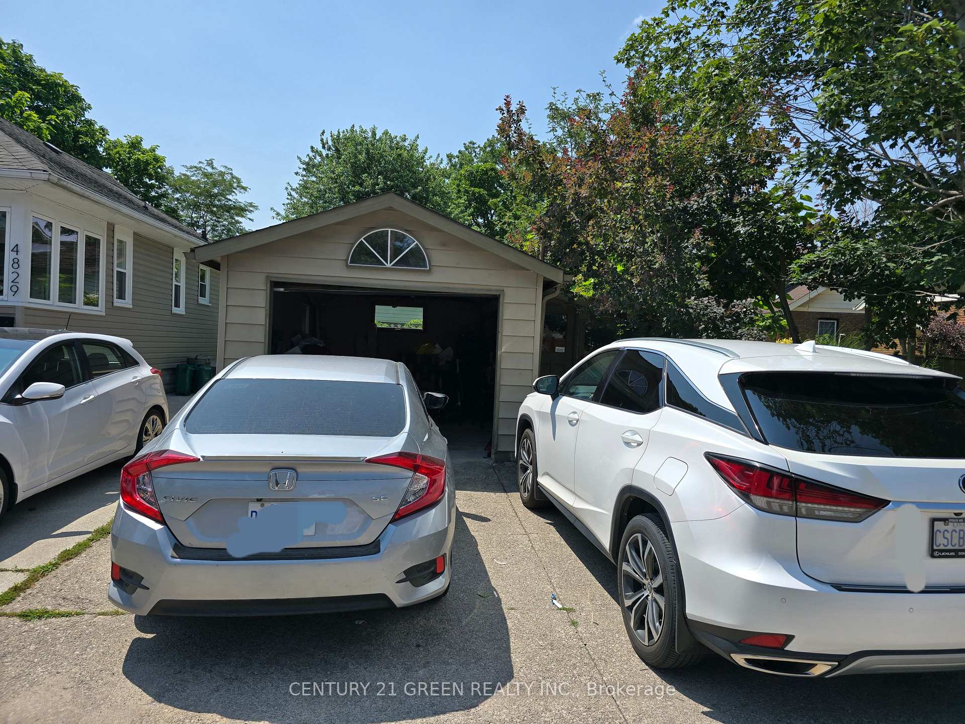 Photo 2 of 5166 Morrison Street, Niagara Falls, Cherrywood — HOMEH