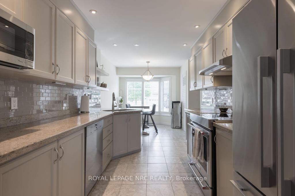 Photo 5 of Unit 10, 121 Glen Morris Drive, St. Catharines, Glendale/Glenridge — HOMEH