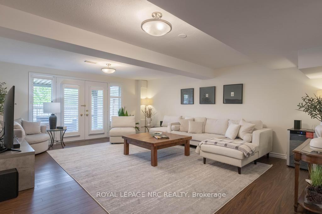 Photo 18 of Unit 10, 121 Glen Morris Drive, St. Catharines, Glendale/Glenridge — HOMEH