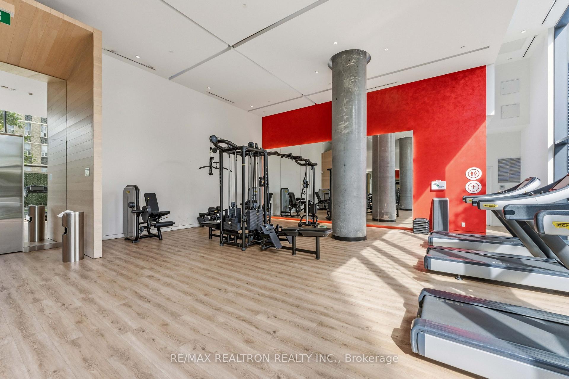 Photo 14 of Unit 510, 185 Roehampton Avenue, Toronto, Mount Pleasant West — HOMEH