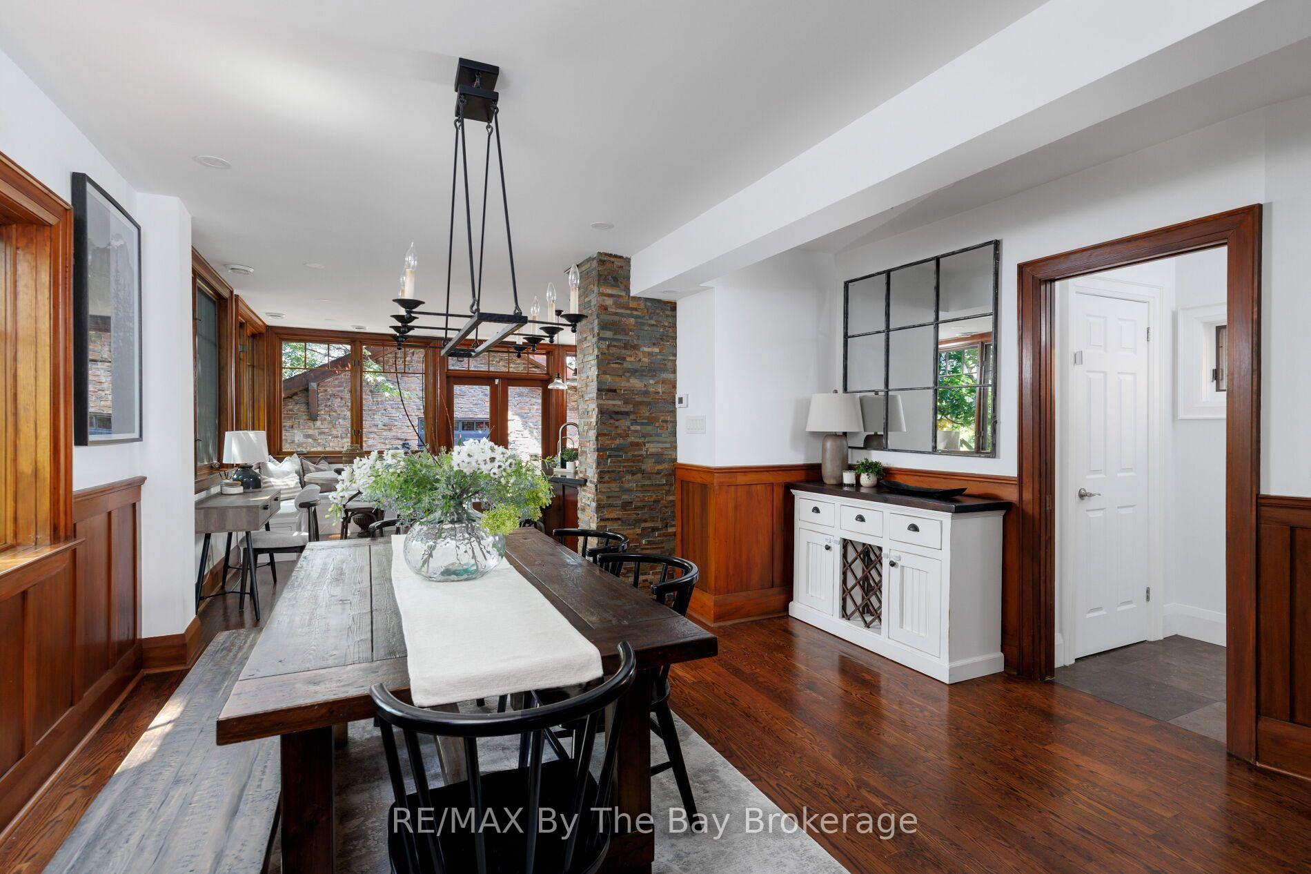 Photo 25 of 44 Rambert Crescent, Toronto, High Park-Swansea — HOMEH