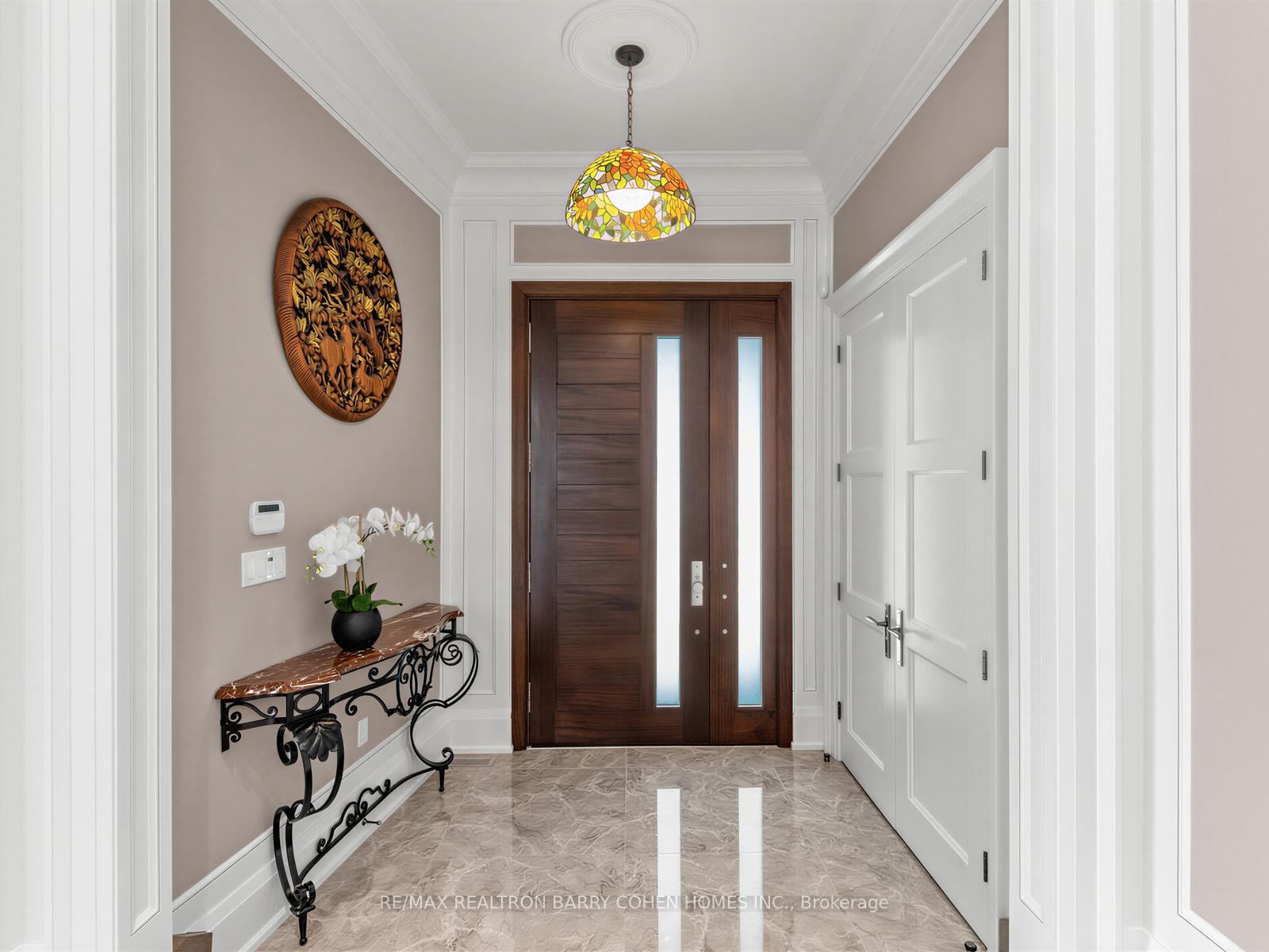 Photo 3 of 37 Chatfield Drive, North York, Banbury-Don Mills — HOMEH