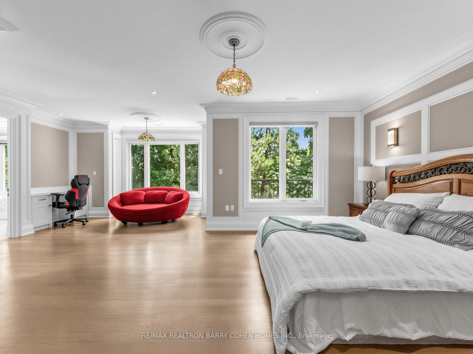 Photo 19 of 37 Chatfield Drive, North York, Banbury-Don Mills — HOMEH