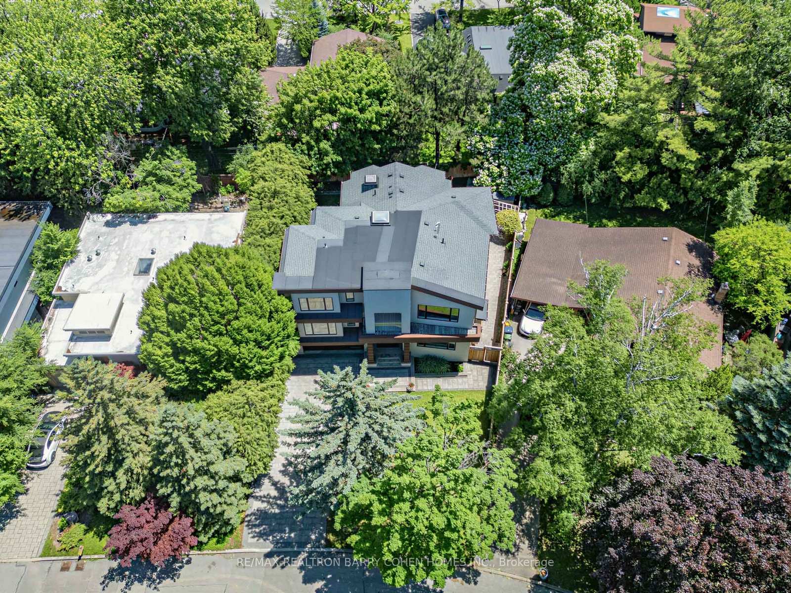 Photo 37 of 37 Chatfield Drive, North York, Banbury-Don Mills — HOMEH